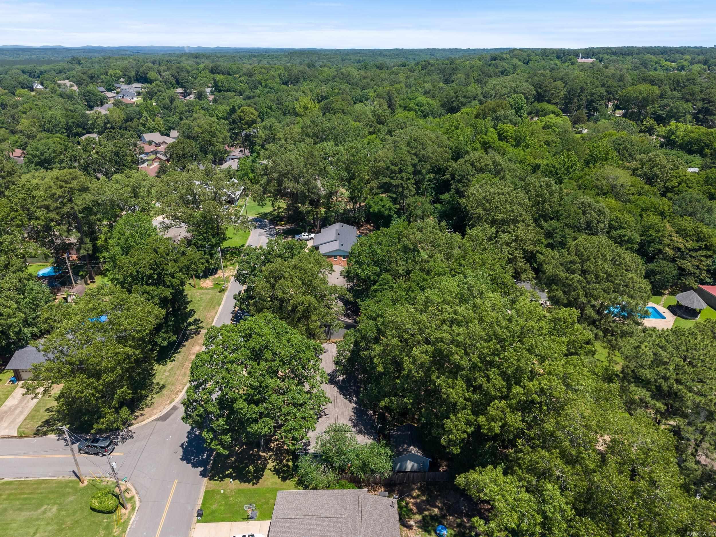 801  Pinewood Drive  Benton, AR