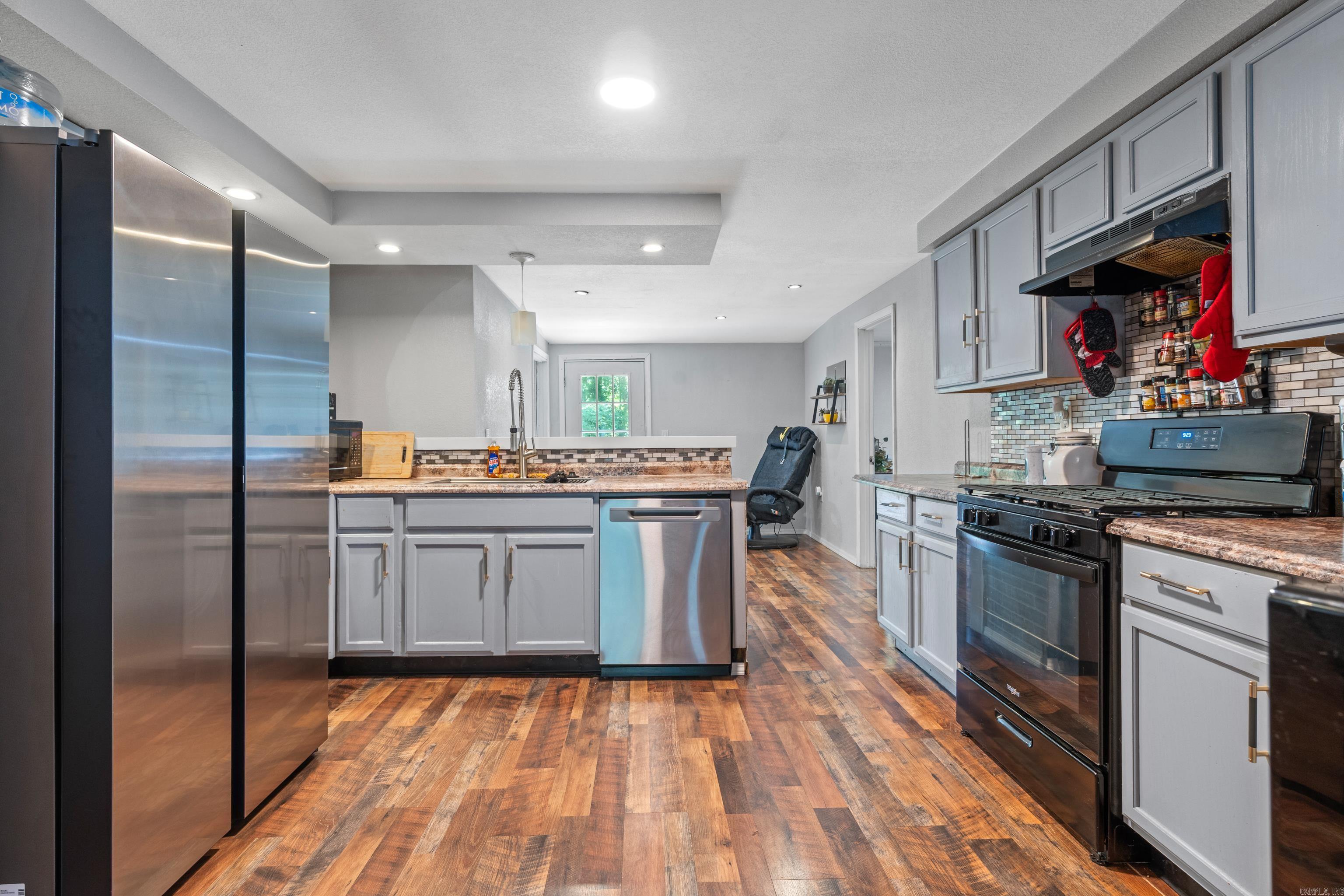 117  Eddy  Hot Springs, AR