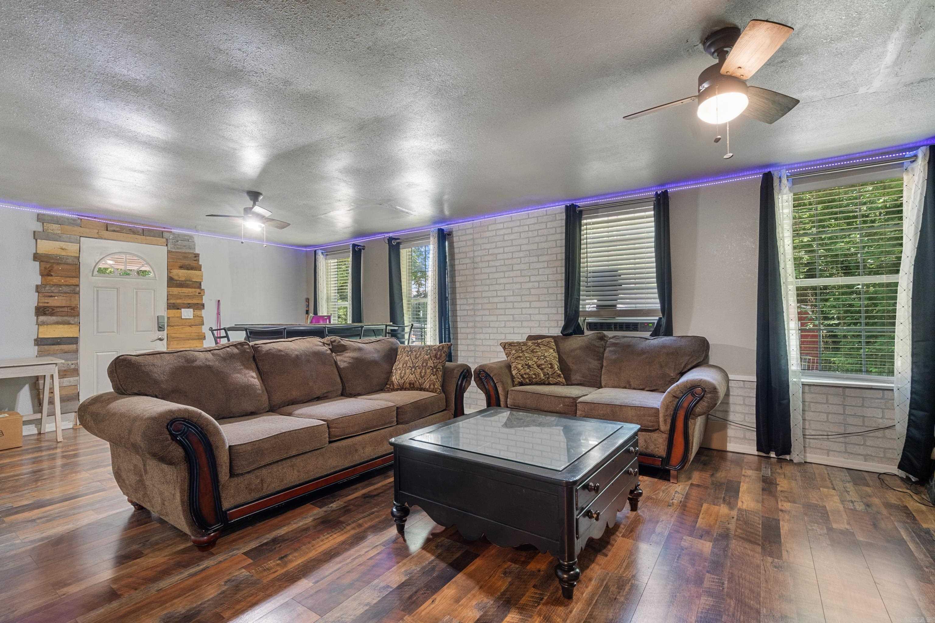 117  Eddy  Hot Springs, AR