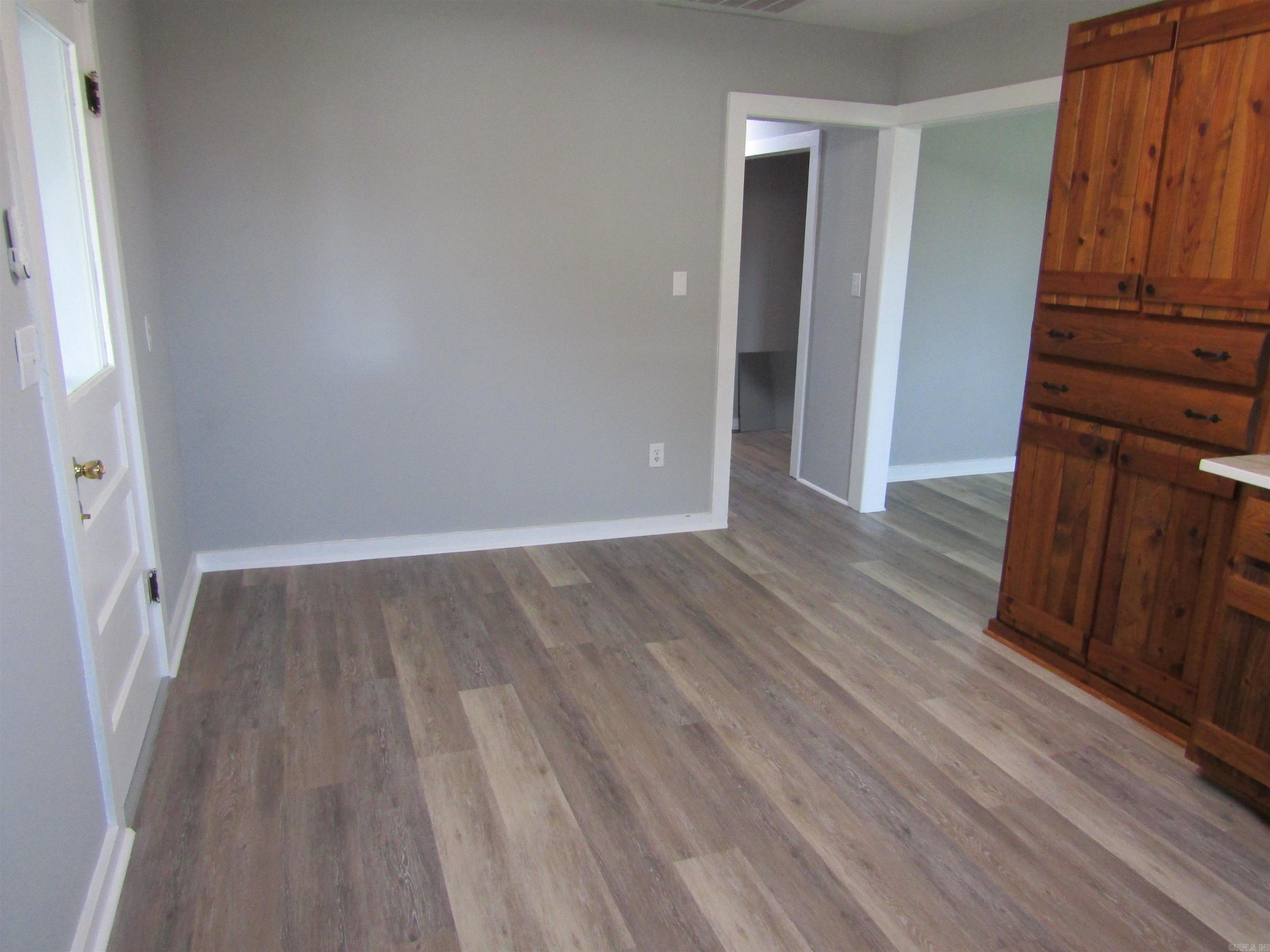 203 N 1st  Marmaduke, AR