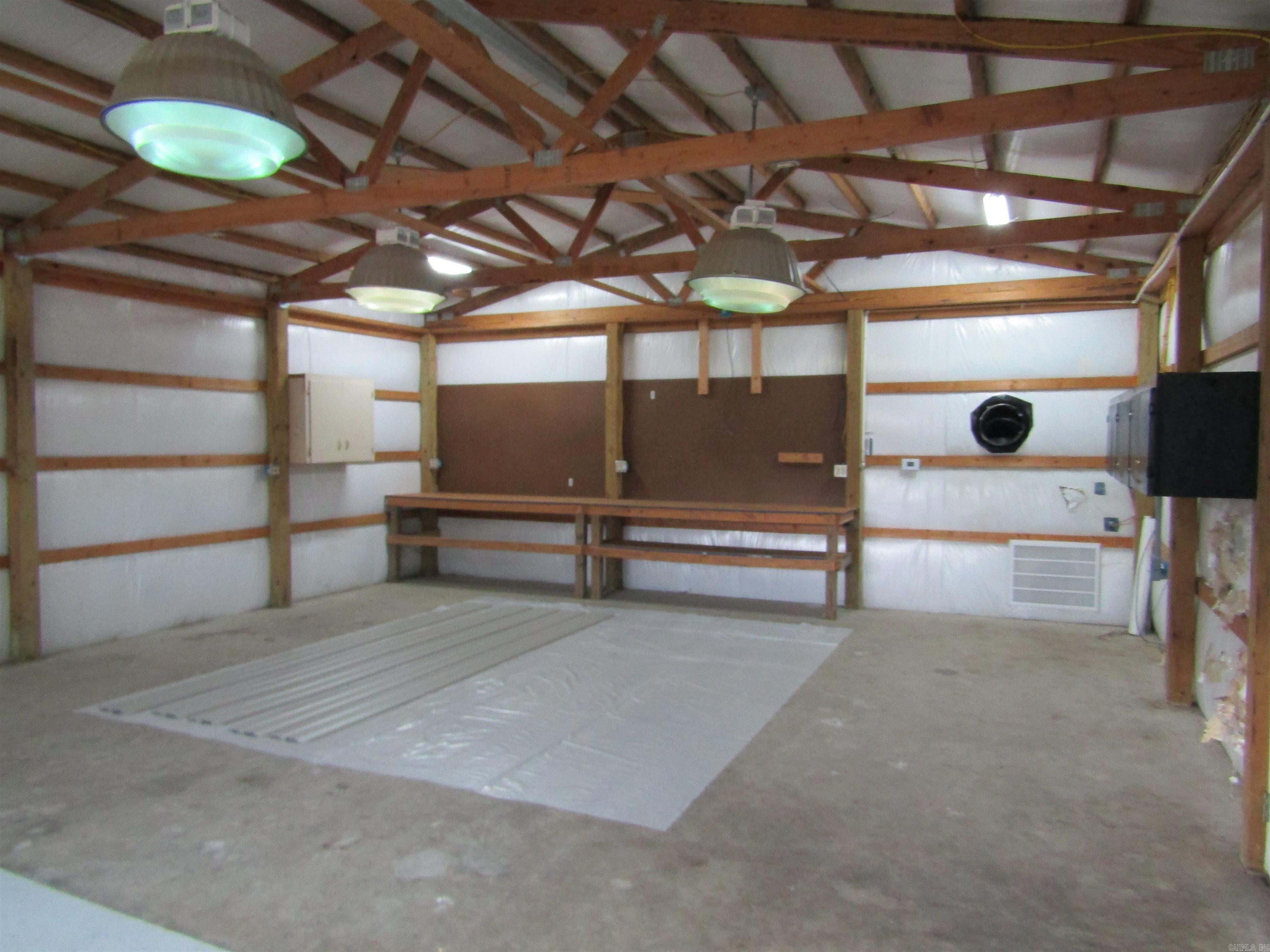 203 N 1st  Marmaduke, AR