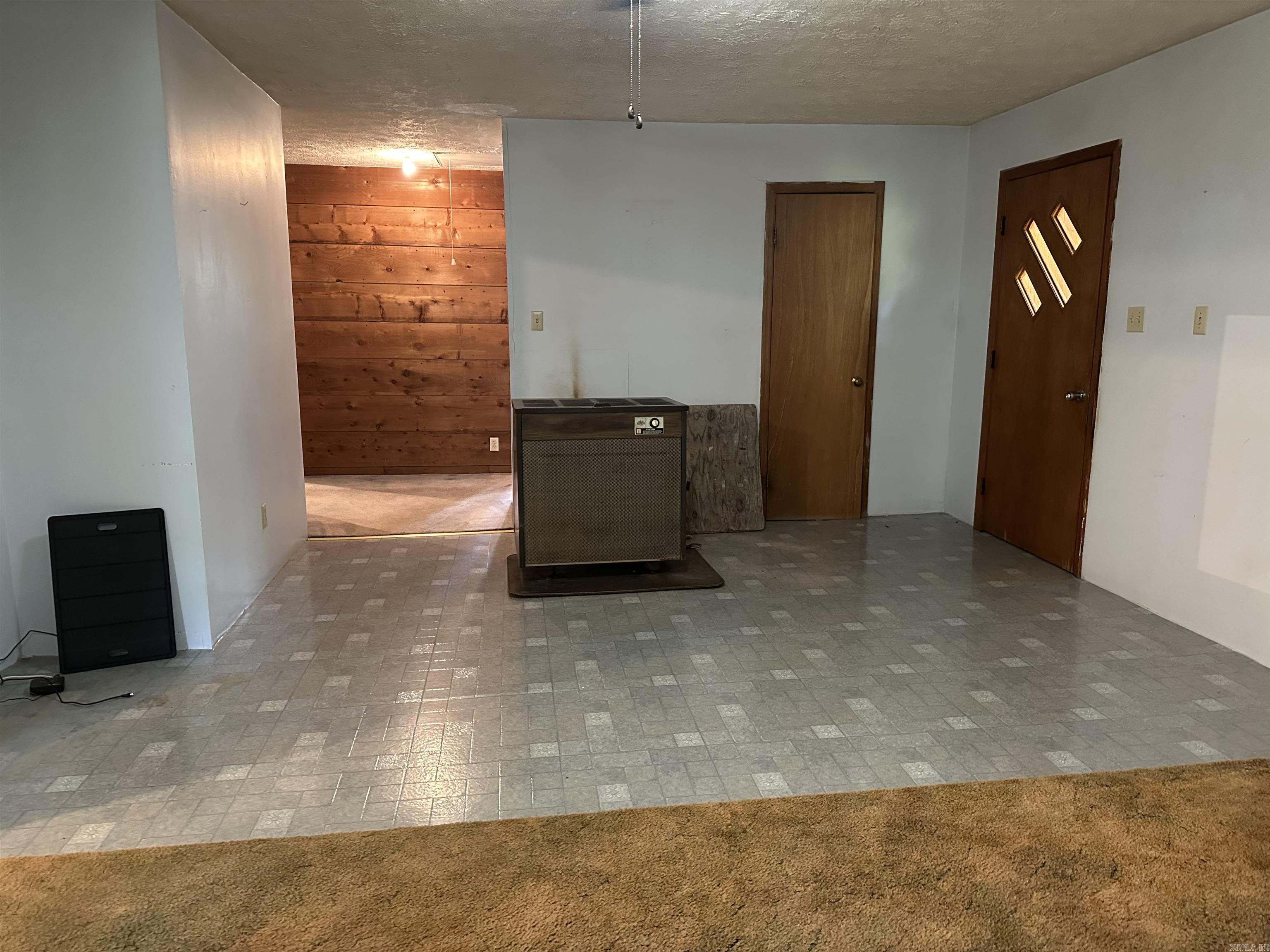 21052  Highway 27 S.  Marshall, AR