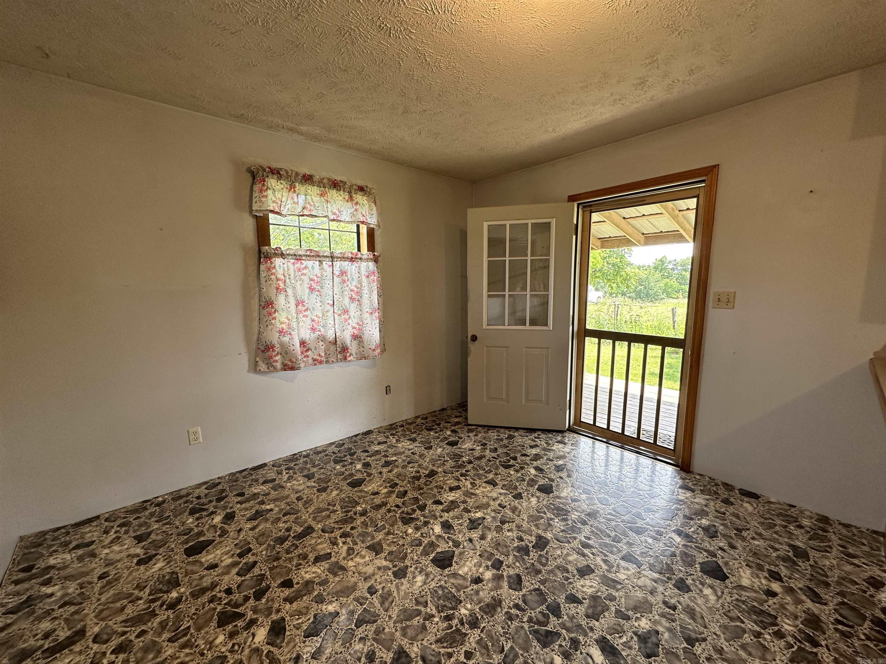 21052  Highway 27 S.  Marshall, AR