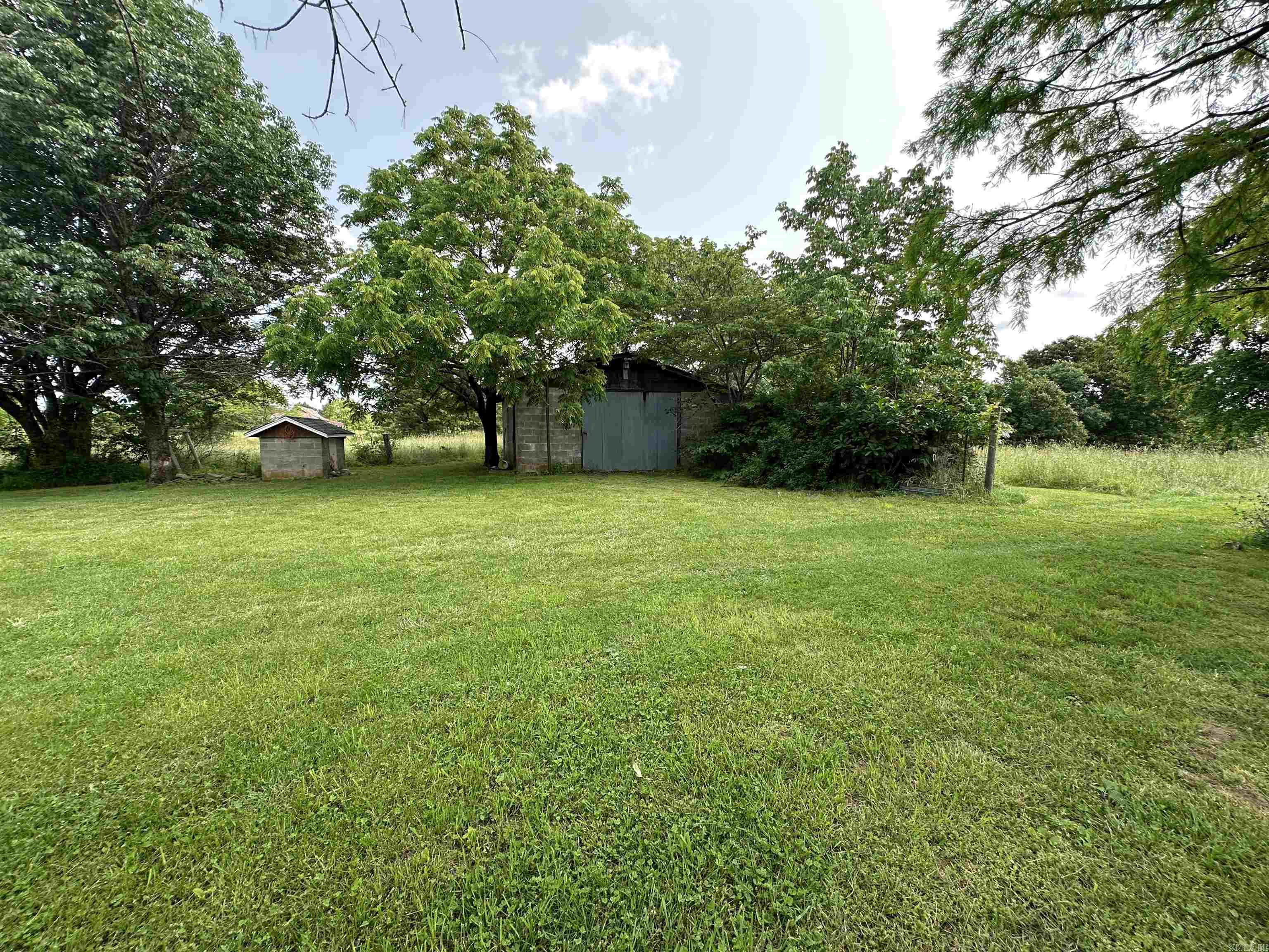 21052  Highway 27 S.  Marshall, AR