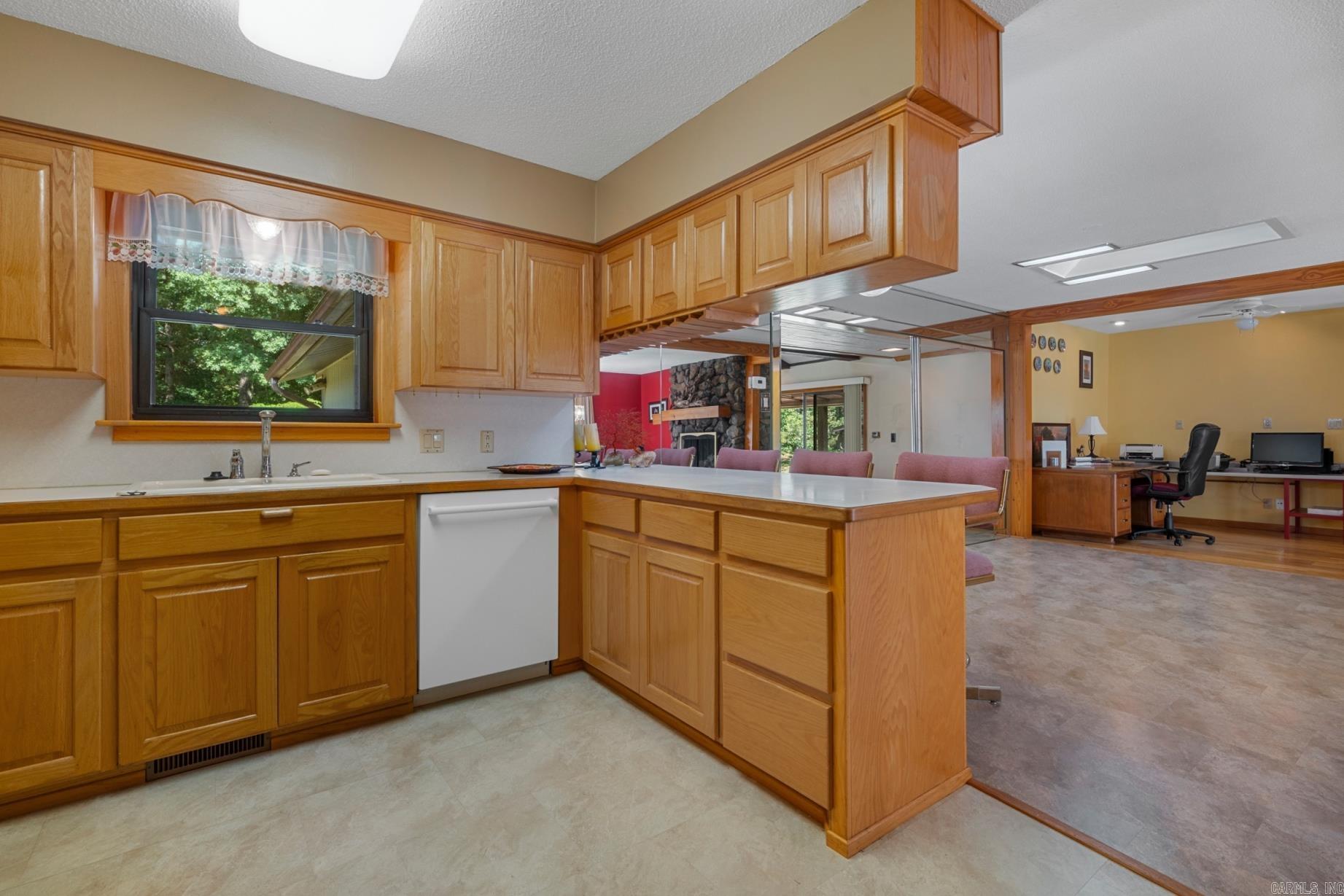 214 S Ross Maddox Rd  Pearcy, AR