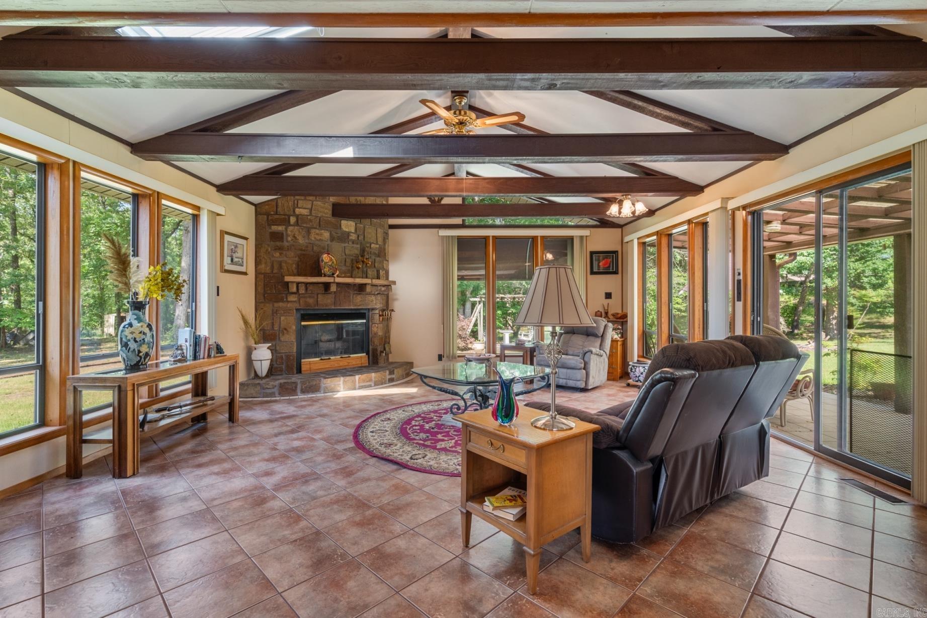 214 S Ross Maddox Rd  Pearcy, AR