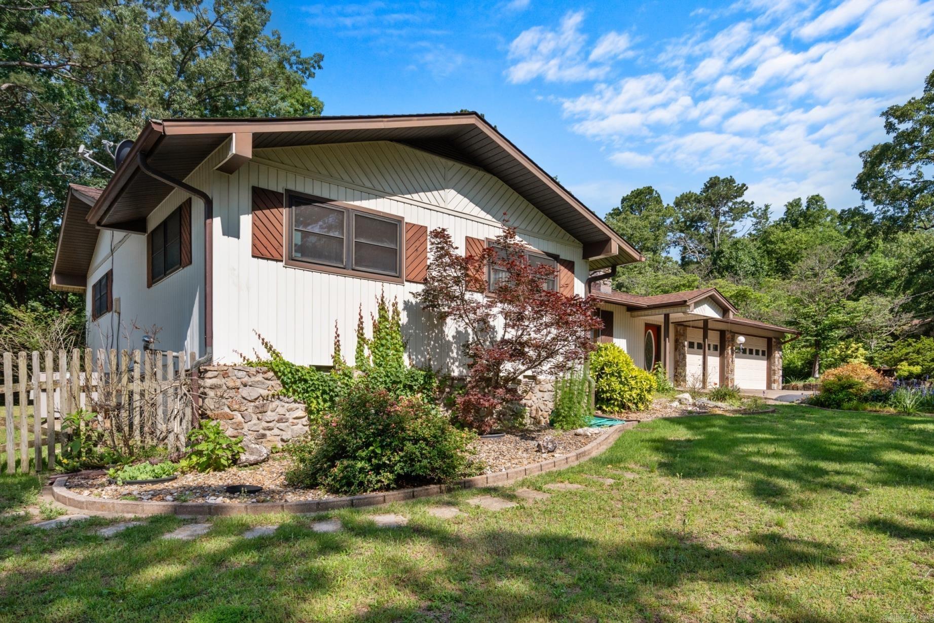 214 S Ross Maddox Rd  Pearcy, AR