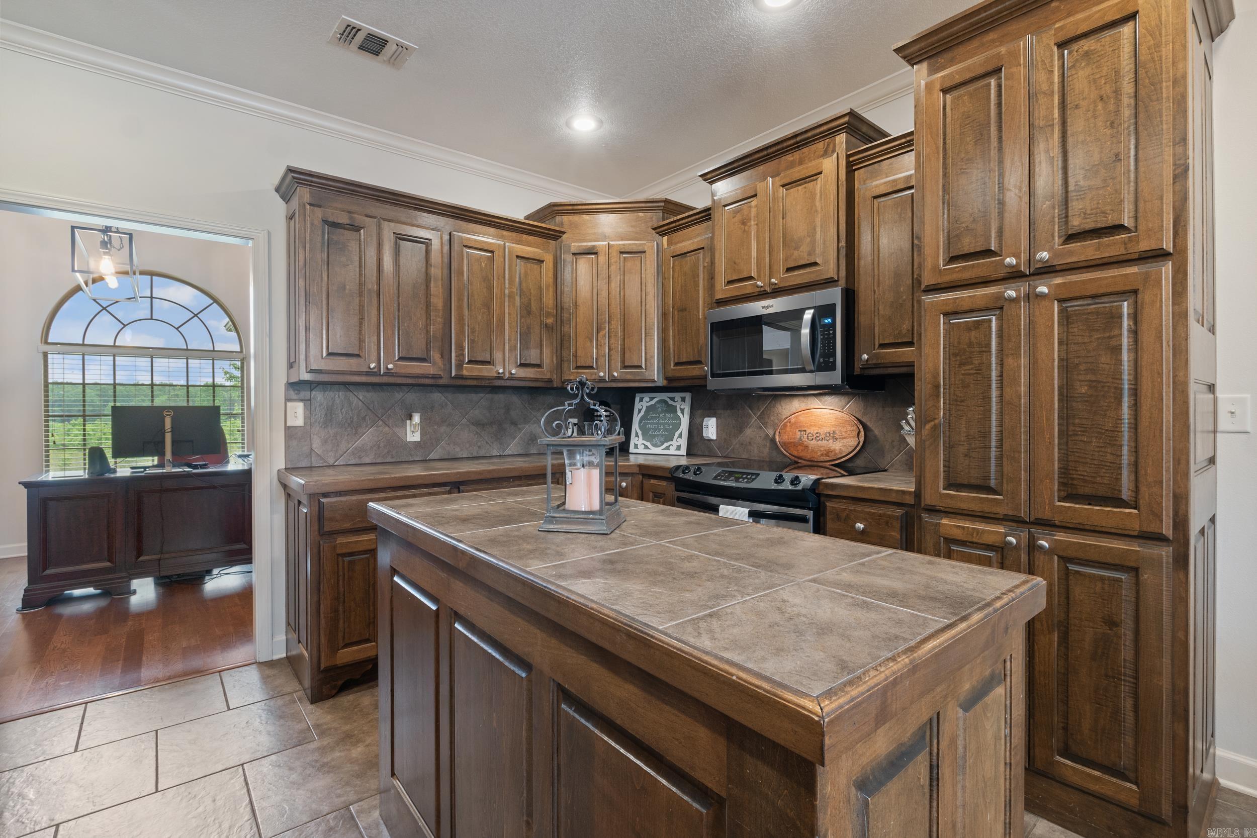 23  Shadow Valley  Greenbrier, AR