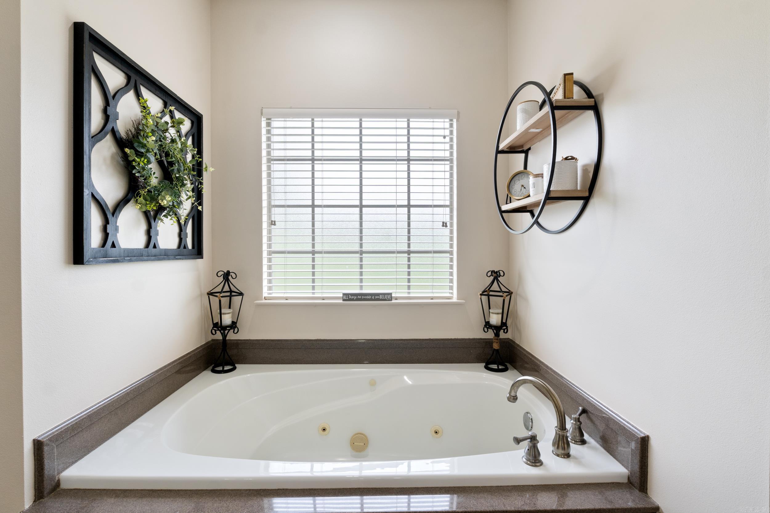 23  Shadow Valley  Greenbrier, AR