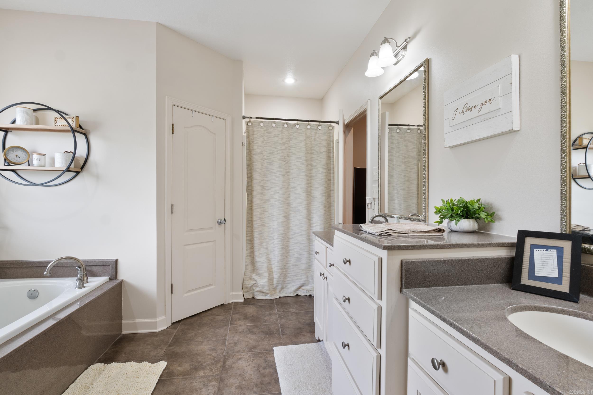 23  Shadow Valley  Greenbrier, AR