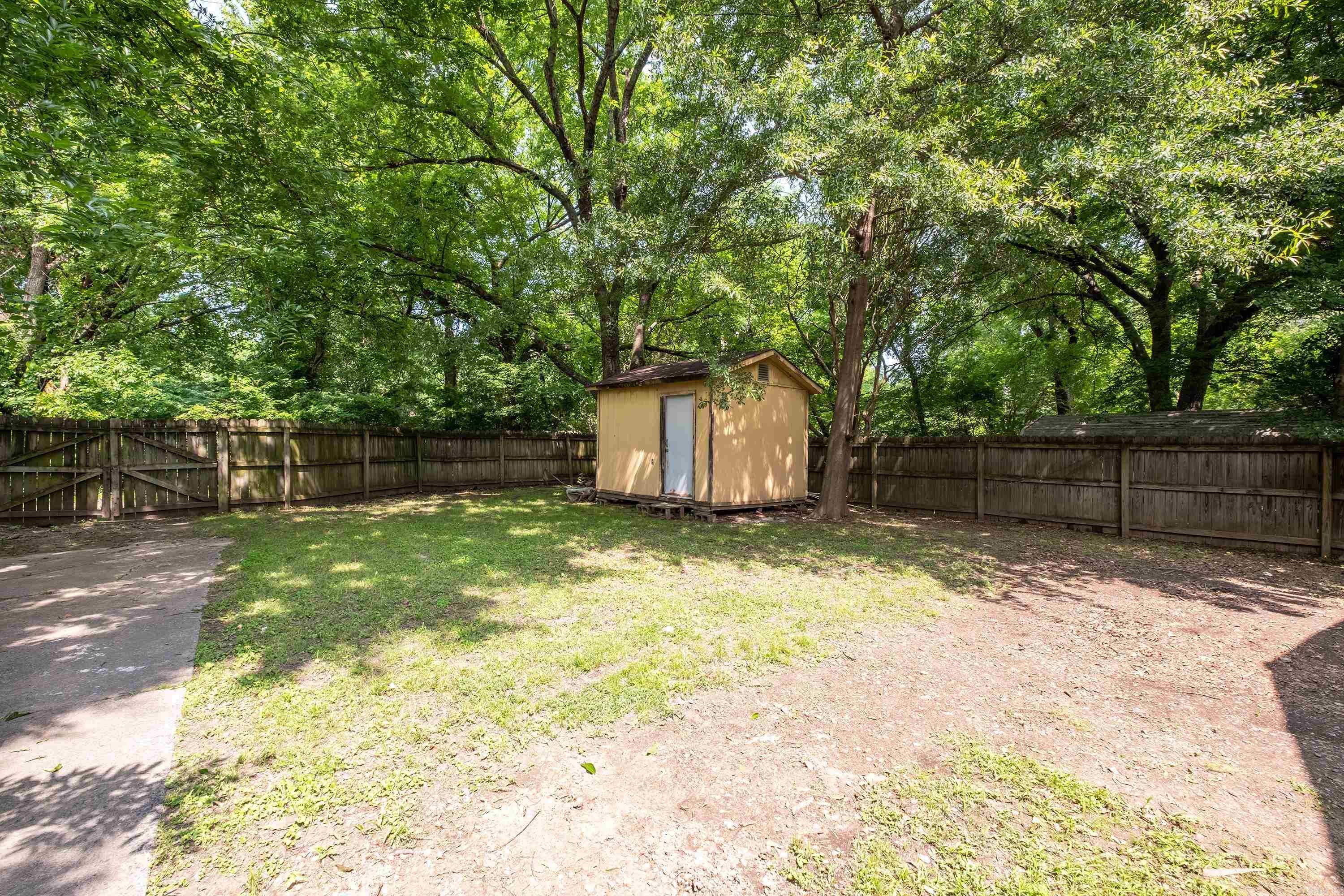 1411  Maple  North Little Rock, AR