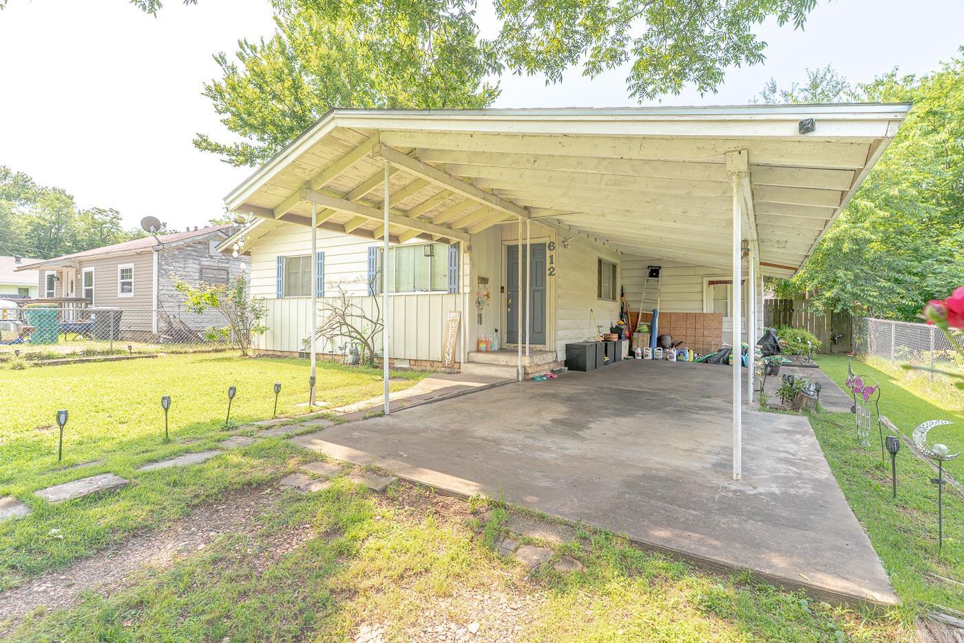 612 E E  Russellville, AR