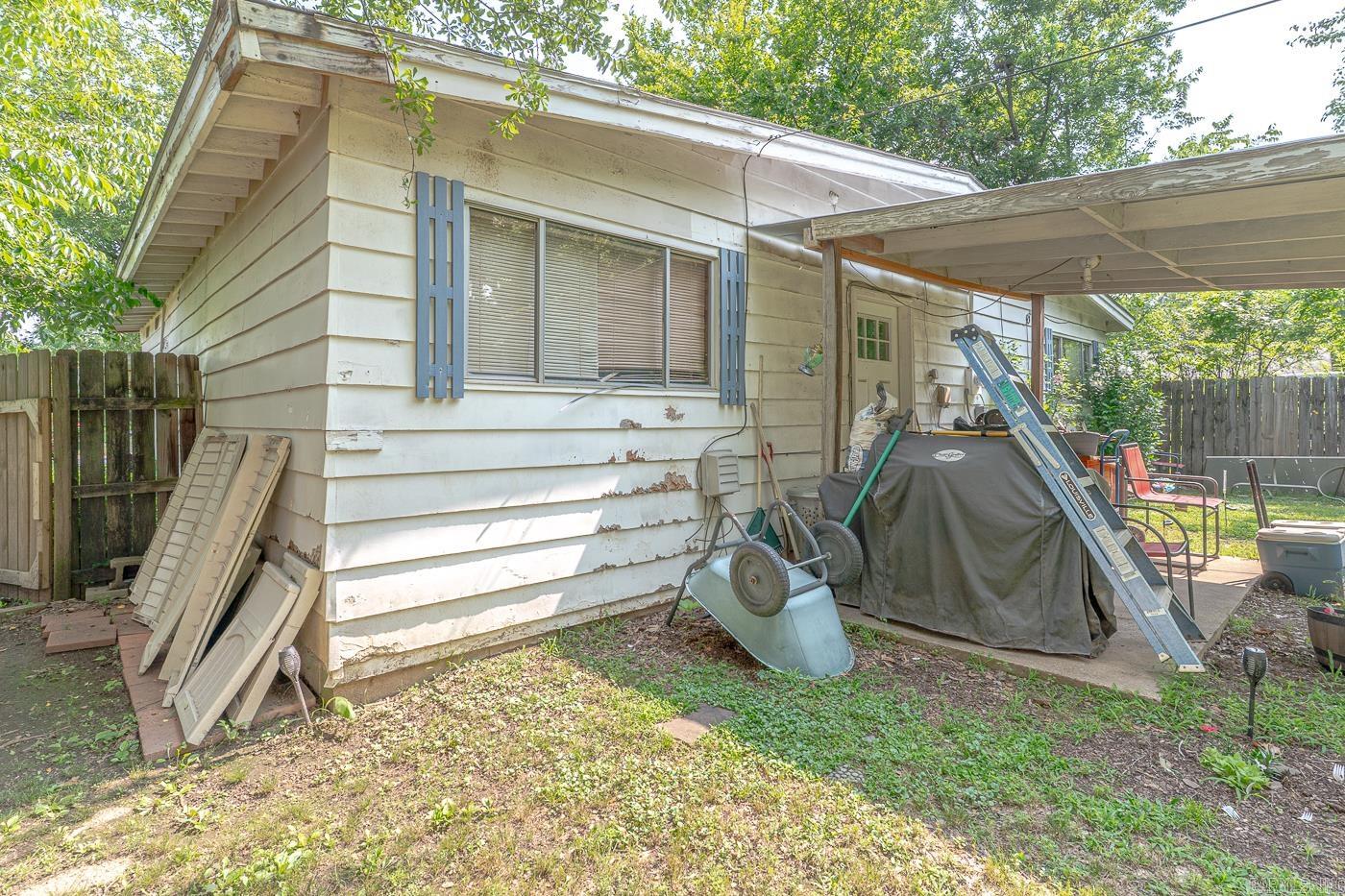 612 E E  Russellville, AR