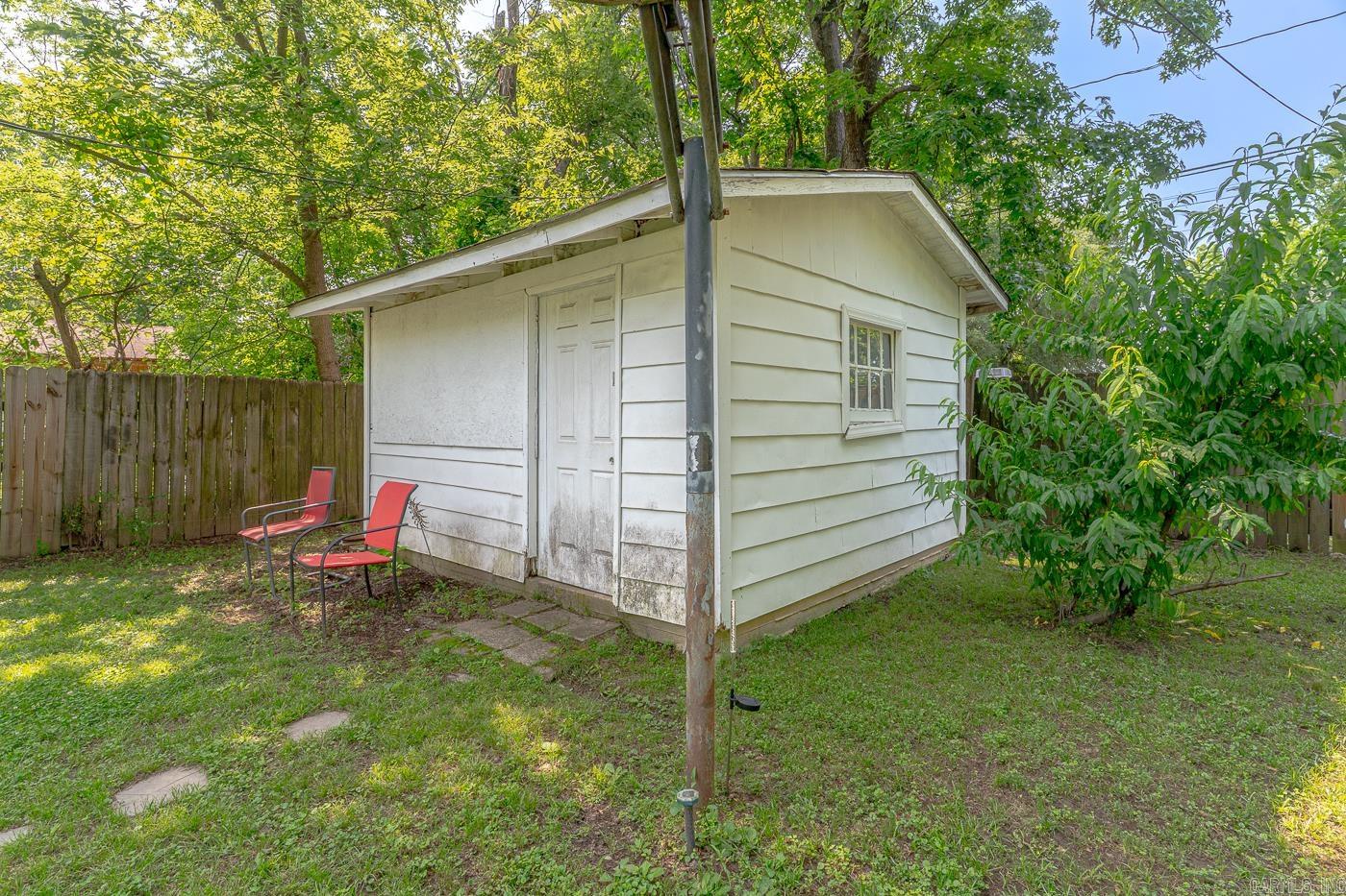 612 E E  Russellville, AR