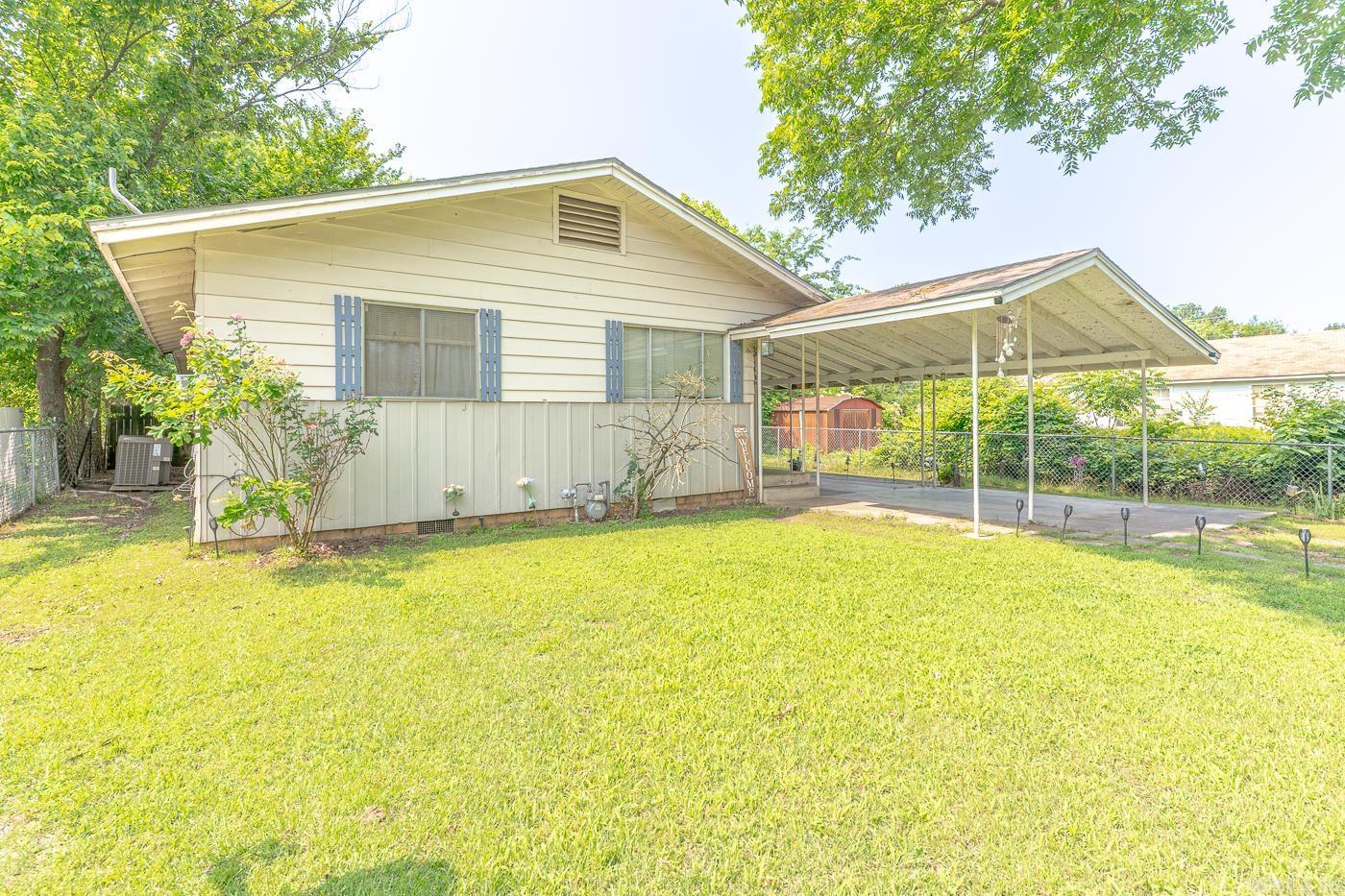 612 E E  Russellville, AR