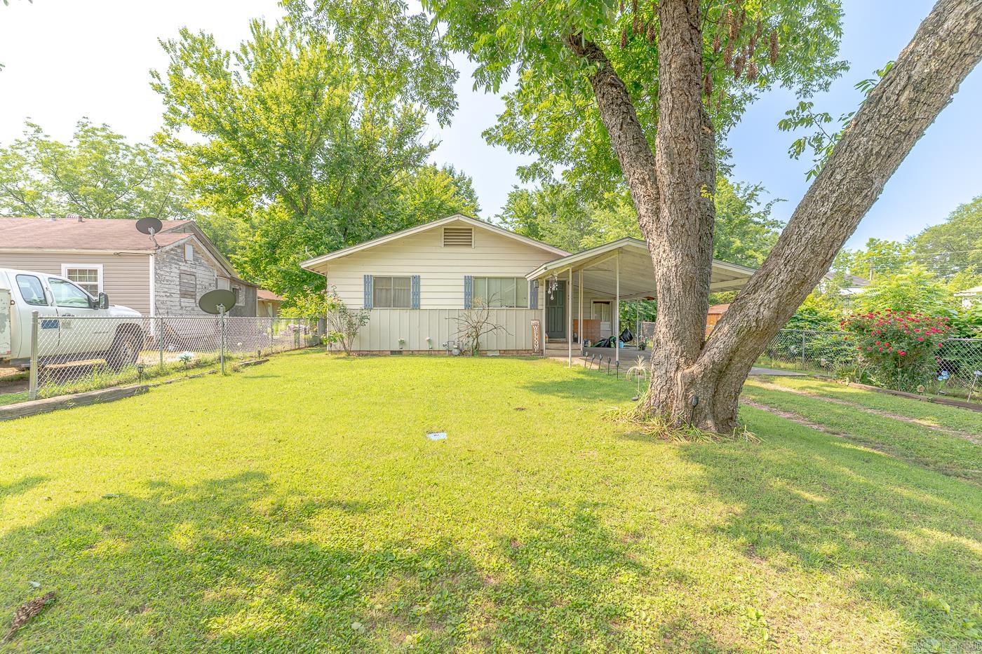 612 E E  Russellville, AR