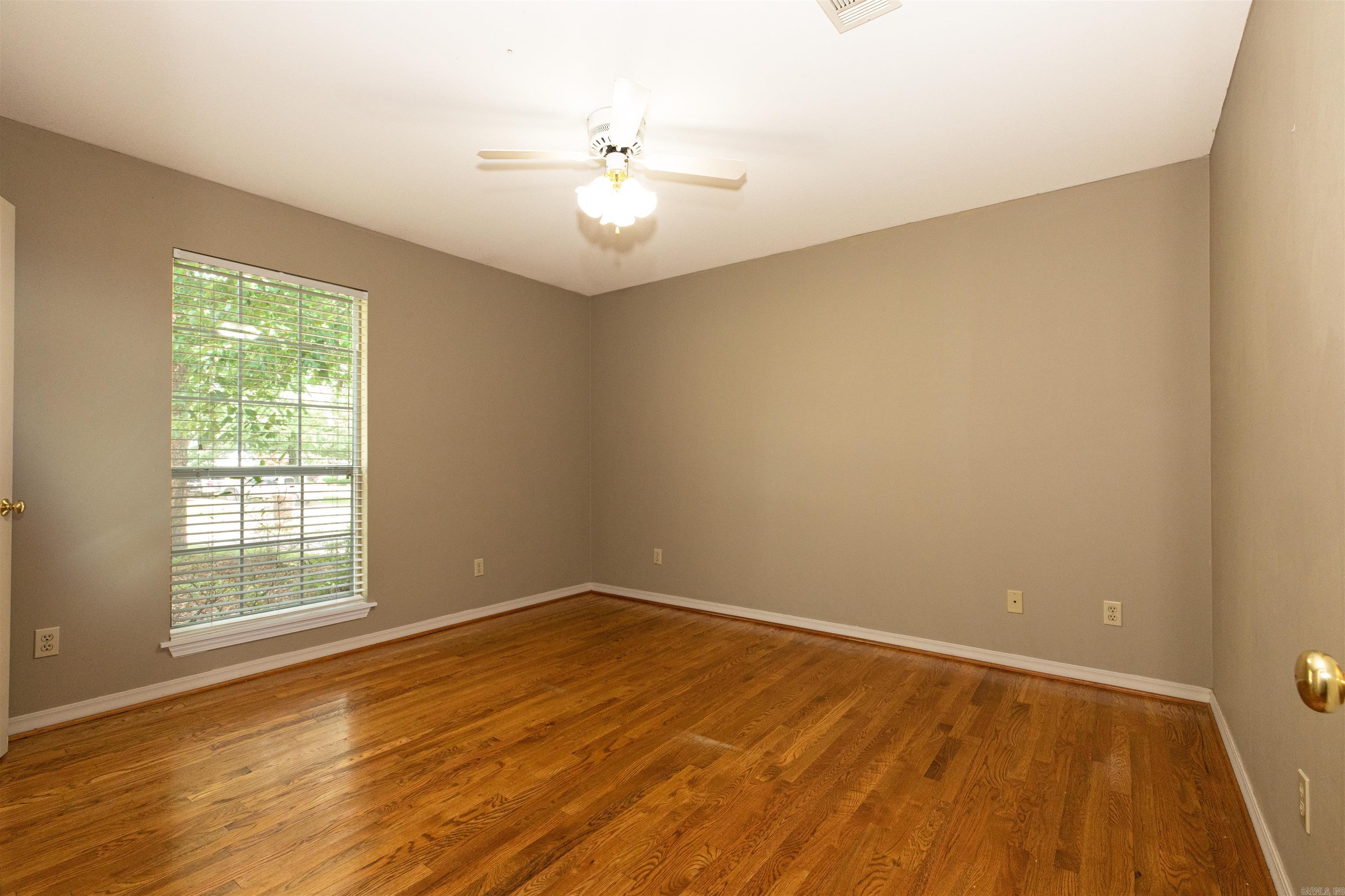 327  Regal Oaks  White Hall, AR