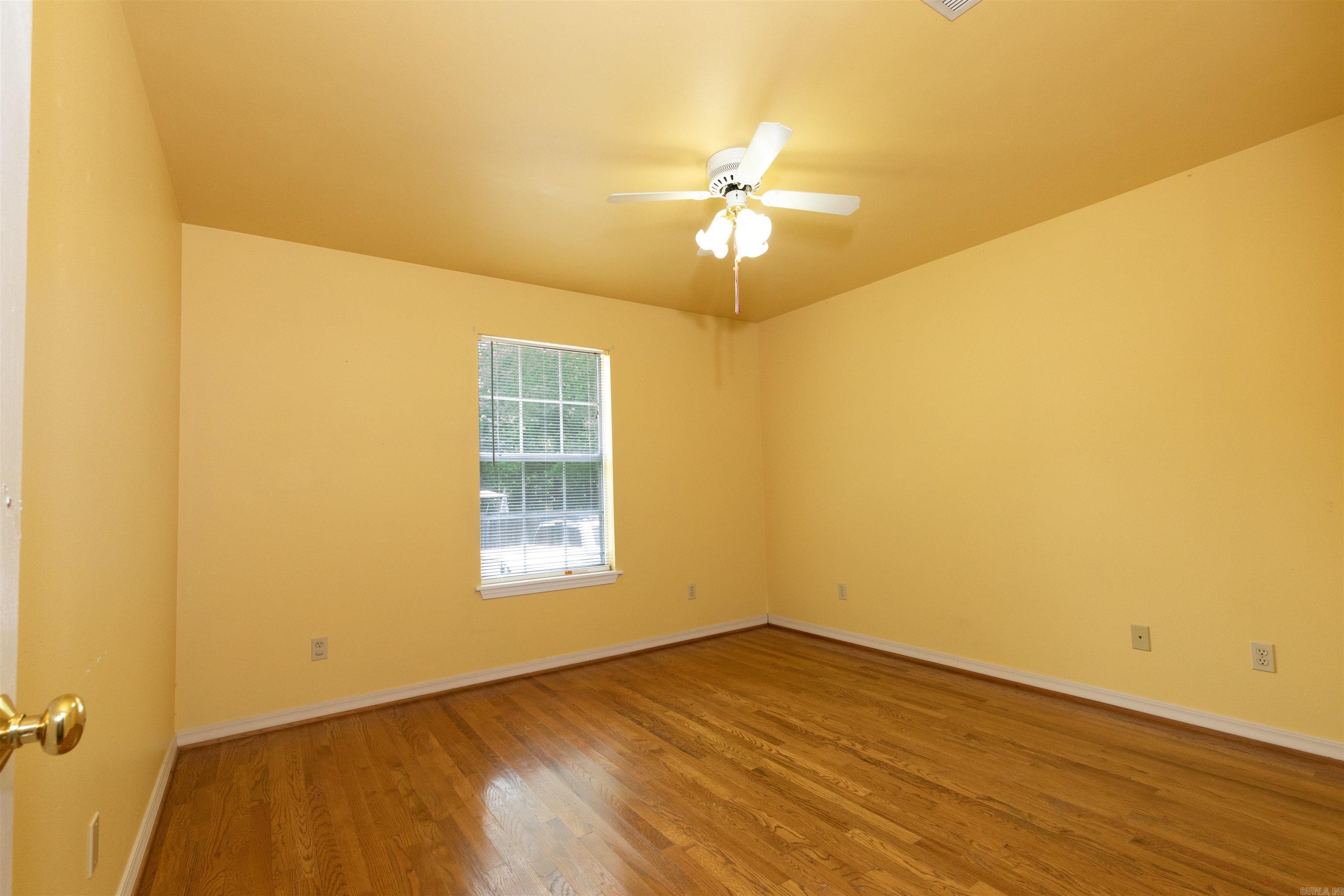 327  Regal Oaks  White Hall, AR