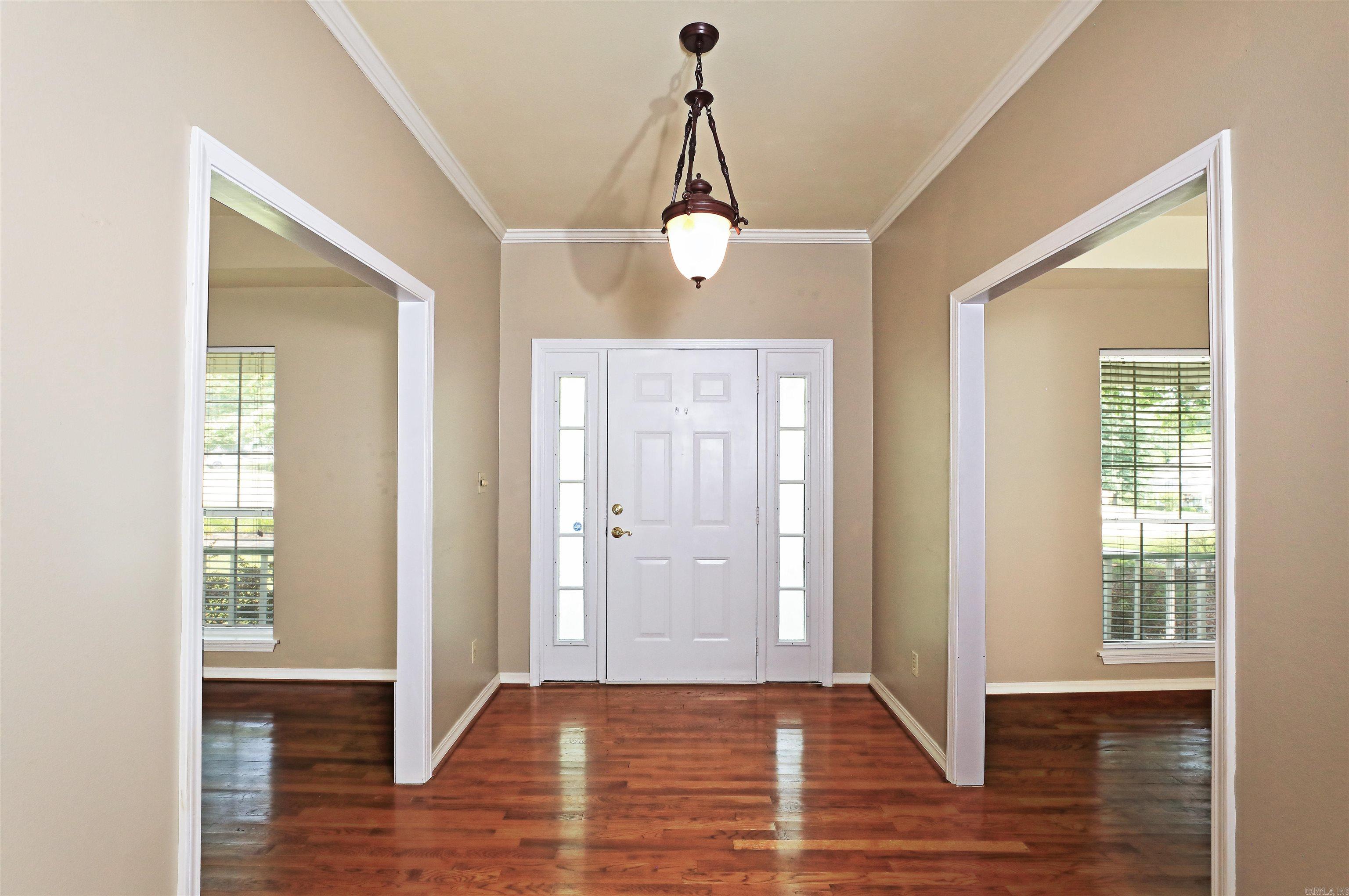 327  Regal Oaks  White Hall, AR