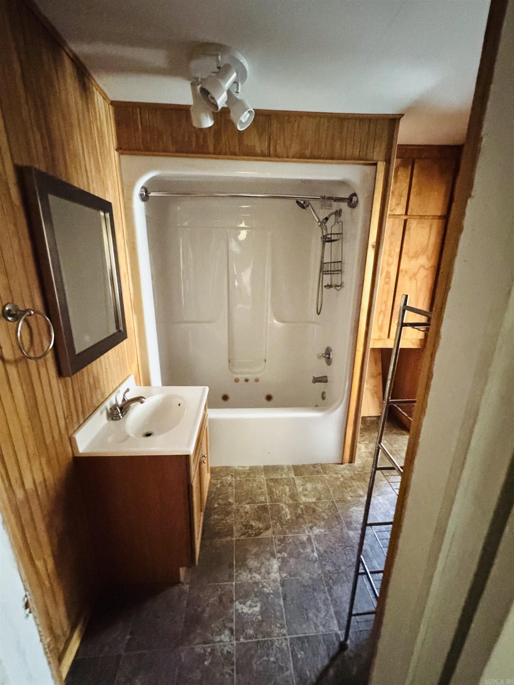 178  Cedar  Camden, AR