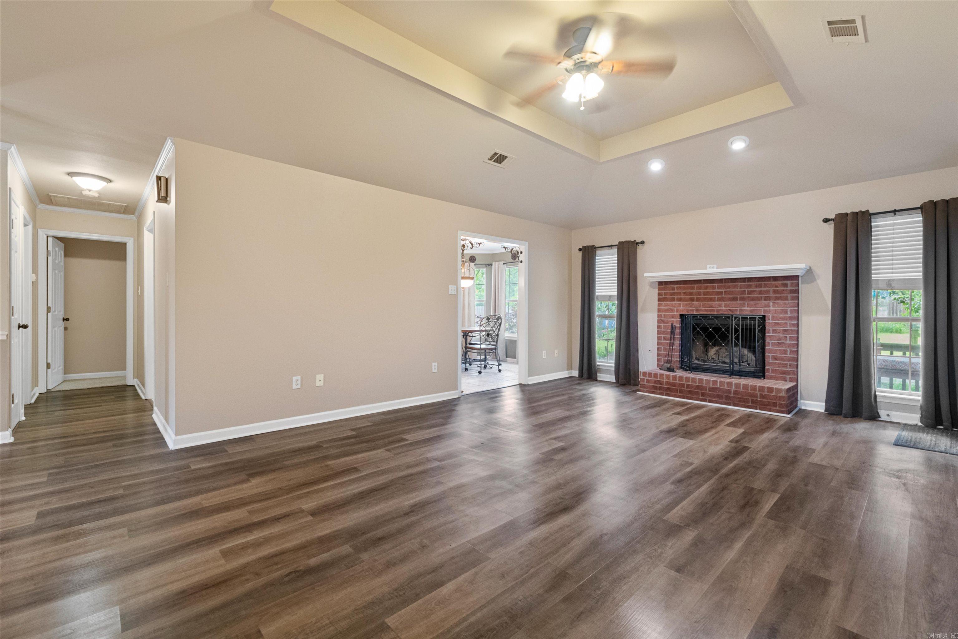 15  Diamond Dr  Cabot, AR
