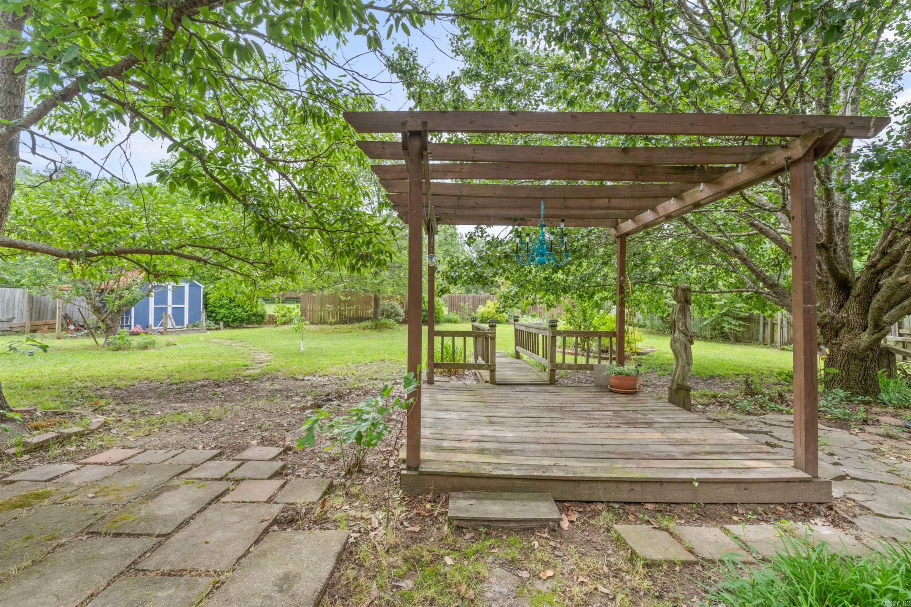 15  Diamond Dr  Cabot, AR