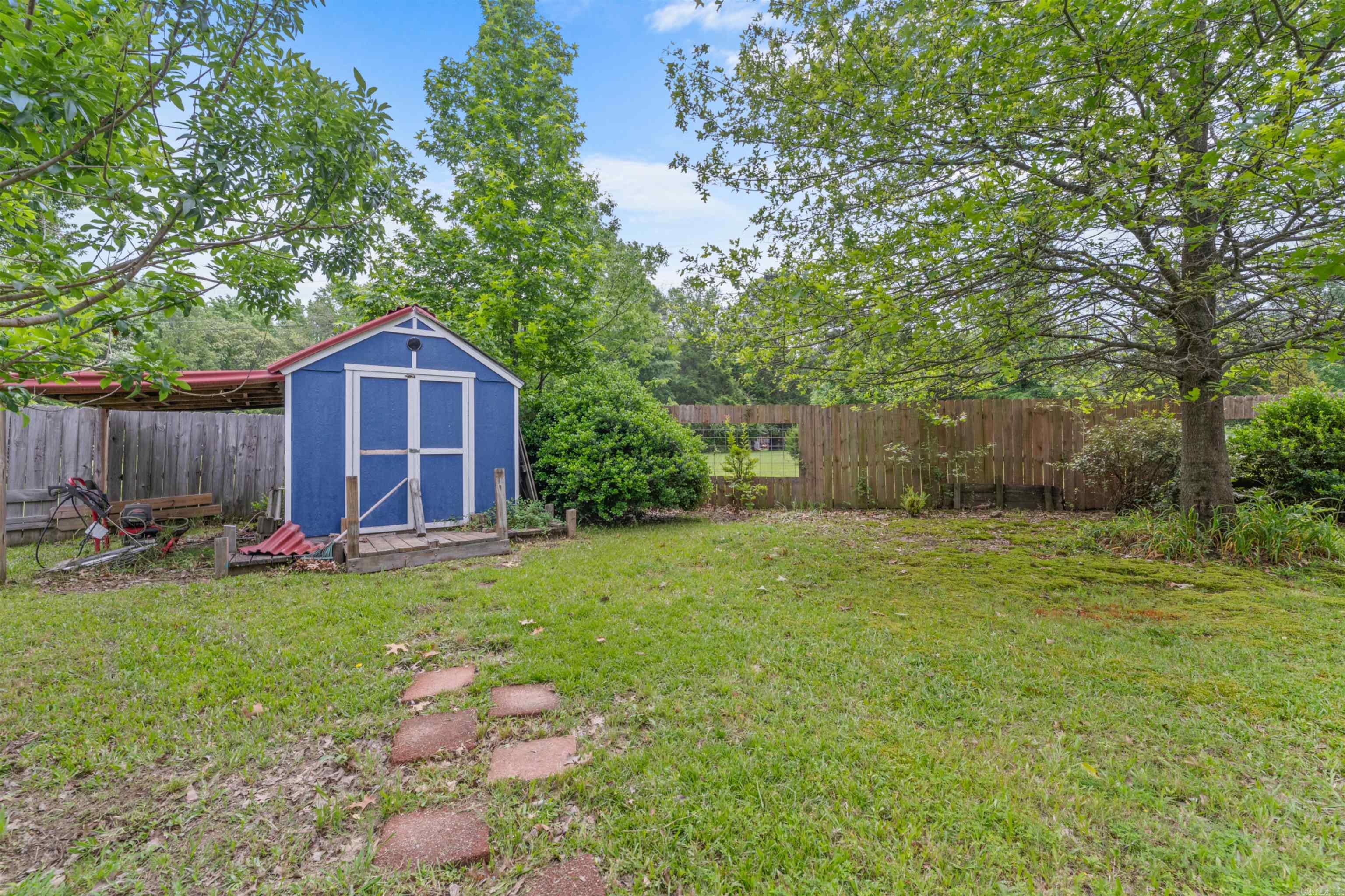 15  Diamond Dr  Cabot, AR