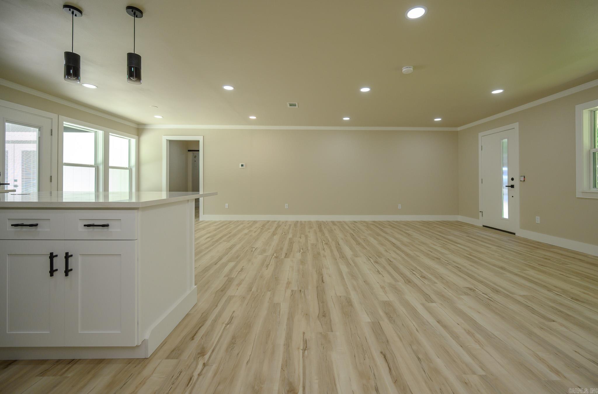 306  Gary Dr.  Mena, AR
