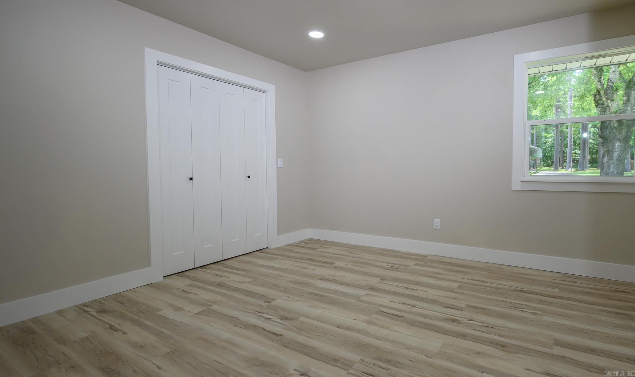 306  Gary Dr.  Mena, AR