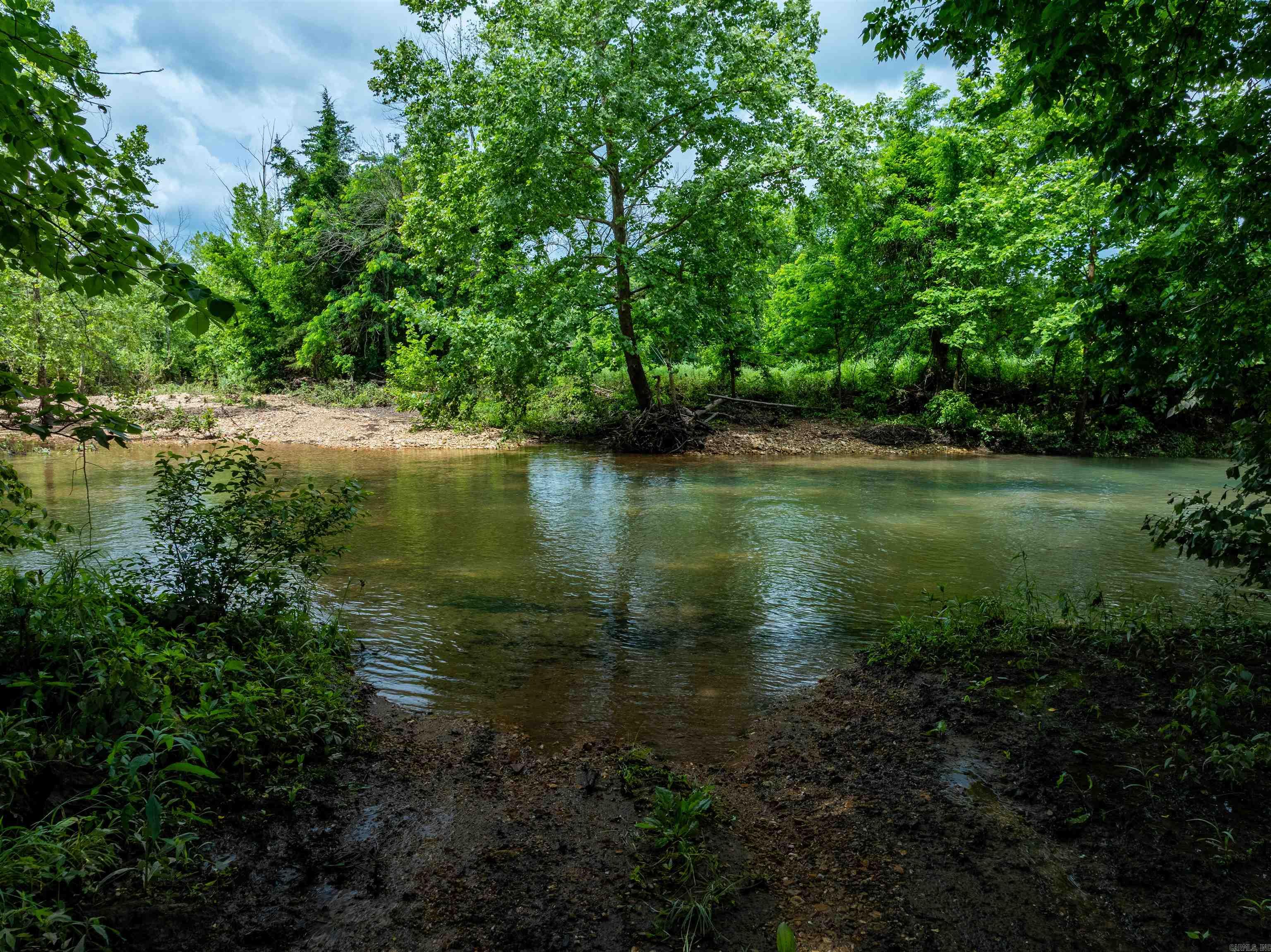 o  Mill Creek  Smithville, AR