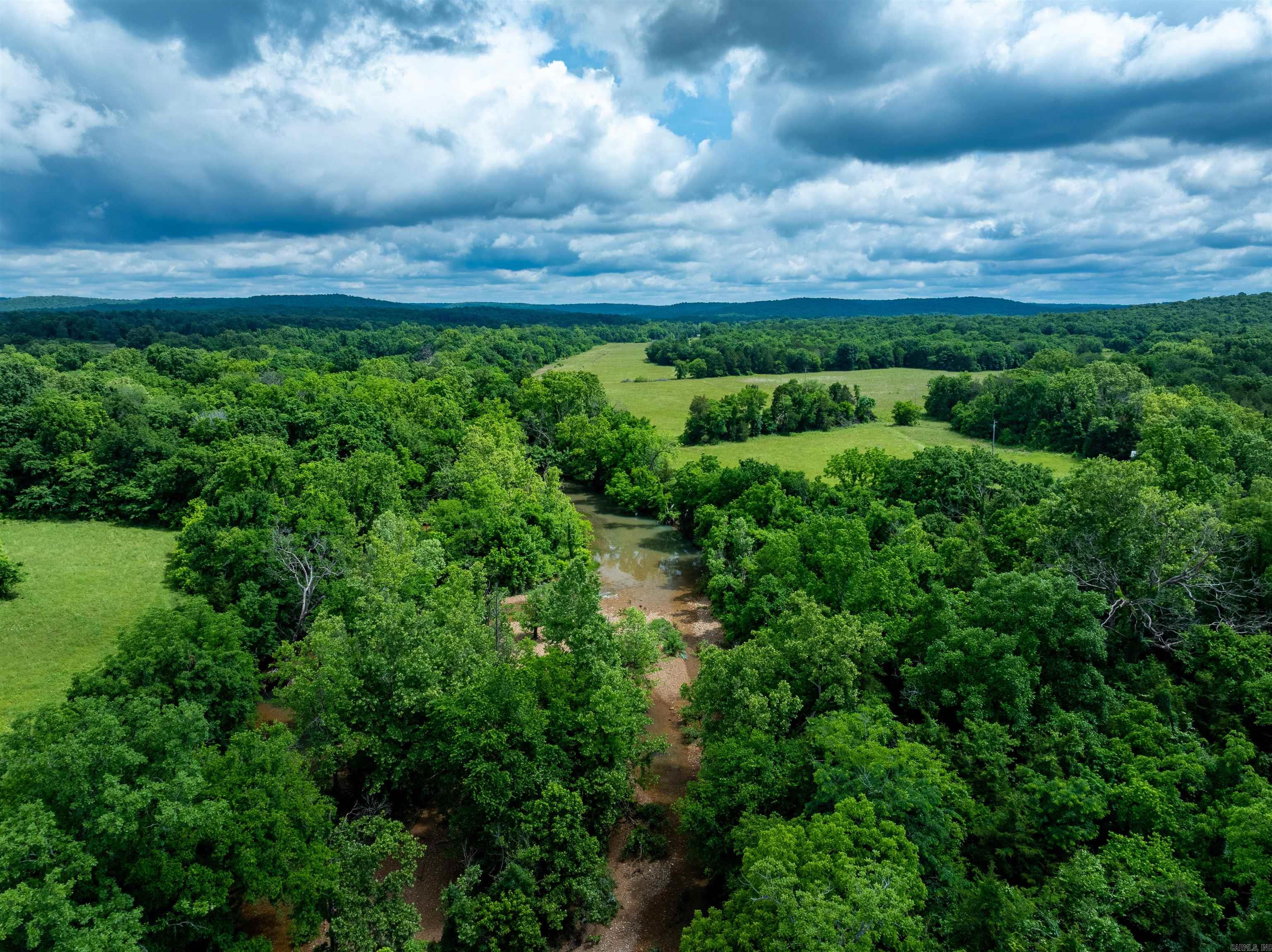 o  Mill Creek  Smithville, AR