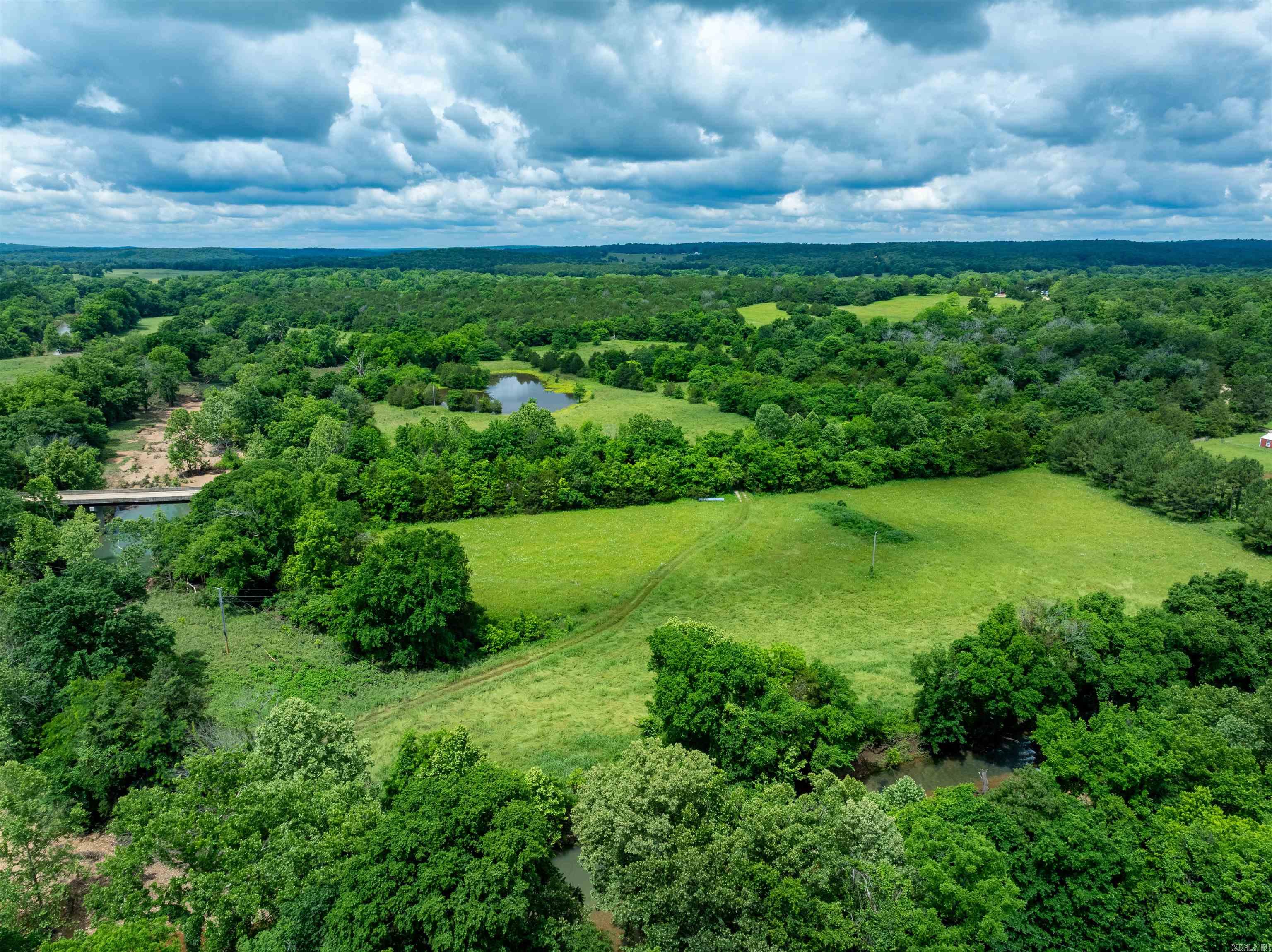 o  Mill Creek  Smithville, AR