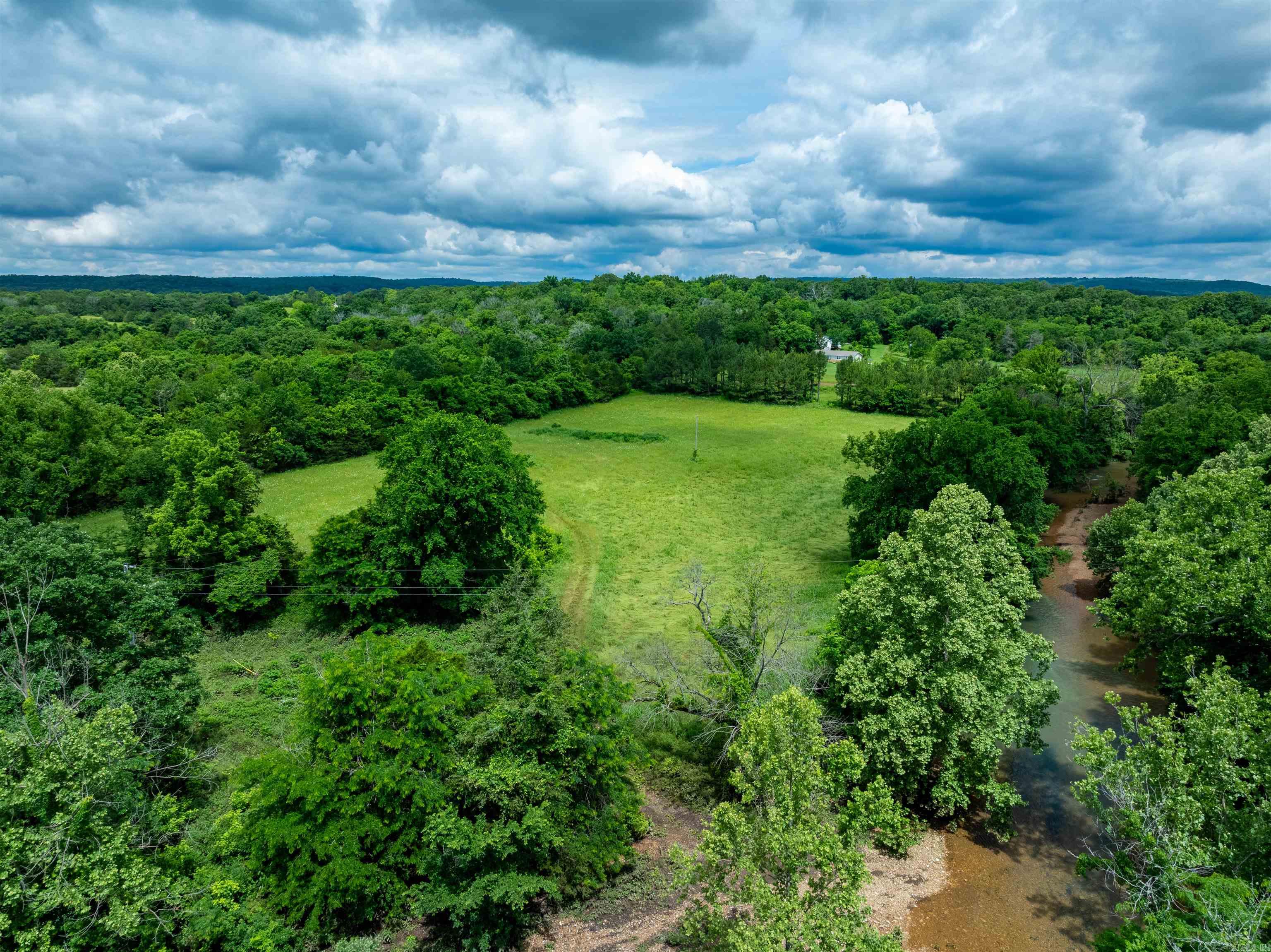 o  Mill Creek  Smithville, AR