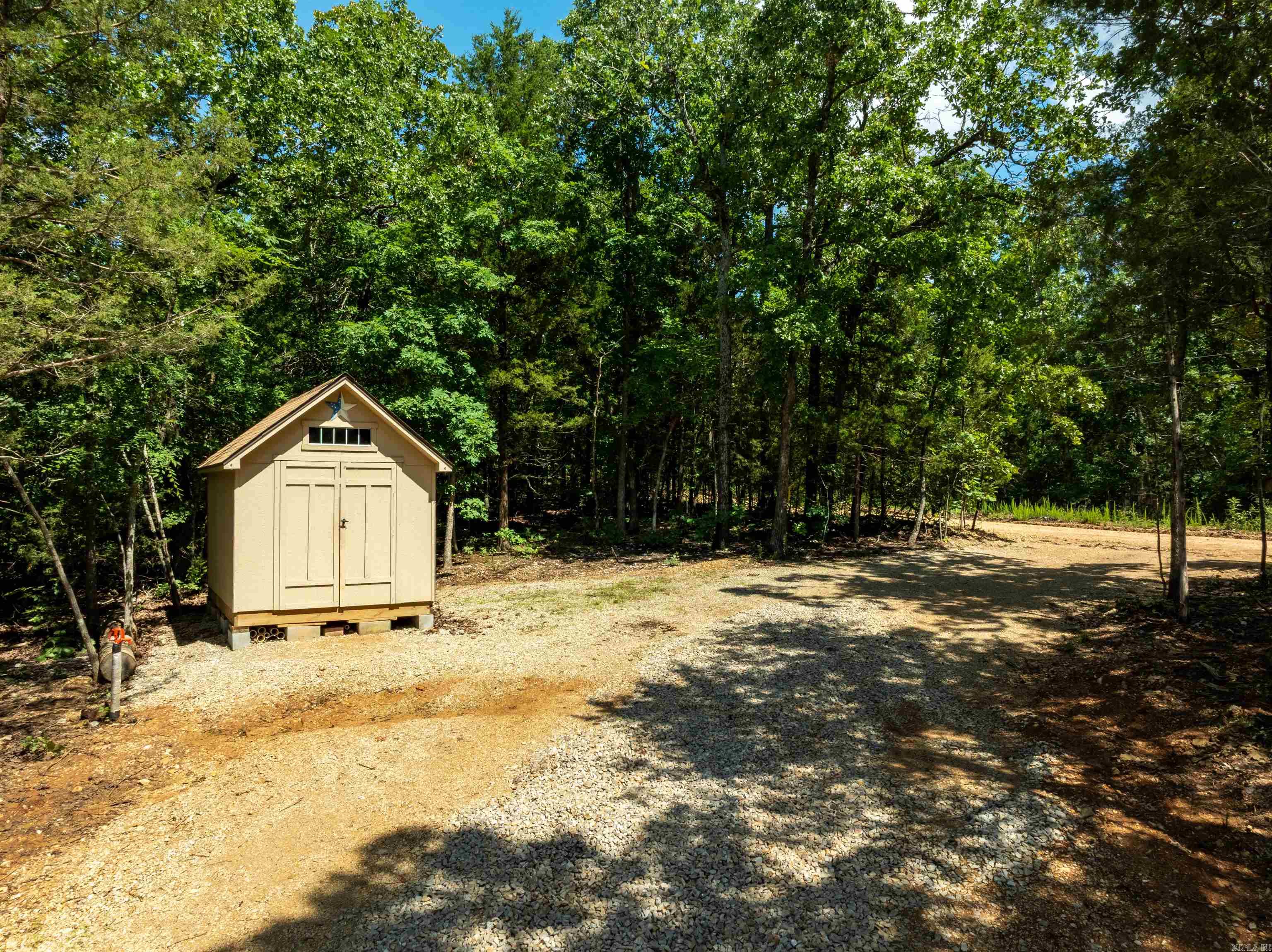 447  Griffin Rd  Hardy, AR