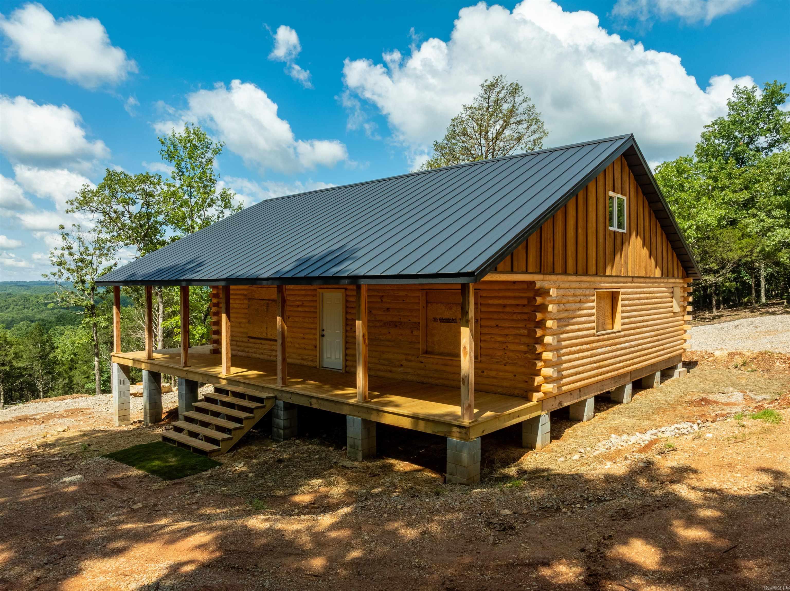 447  Griffin Rd  Hardy, AR