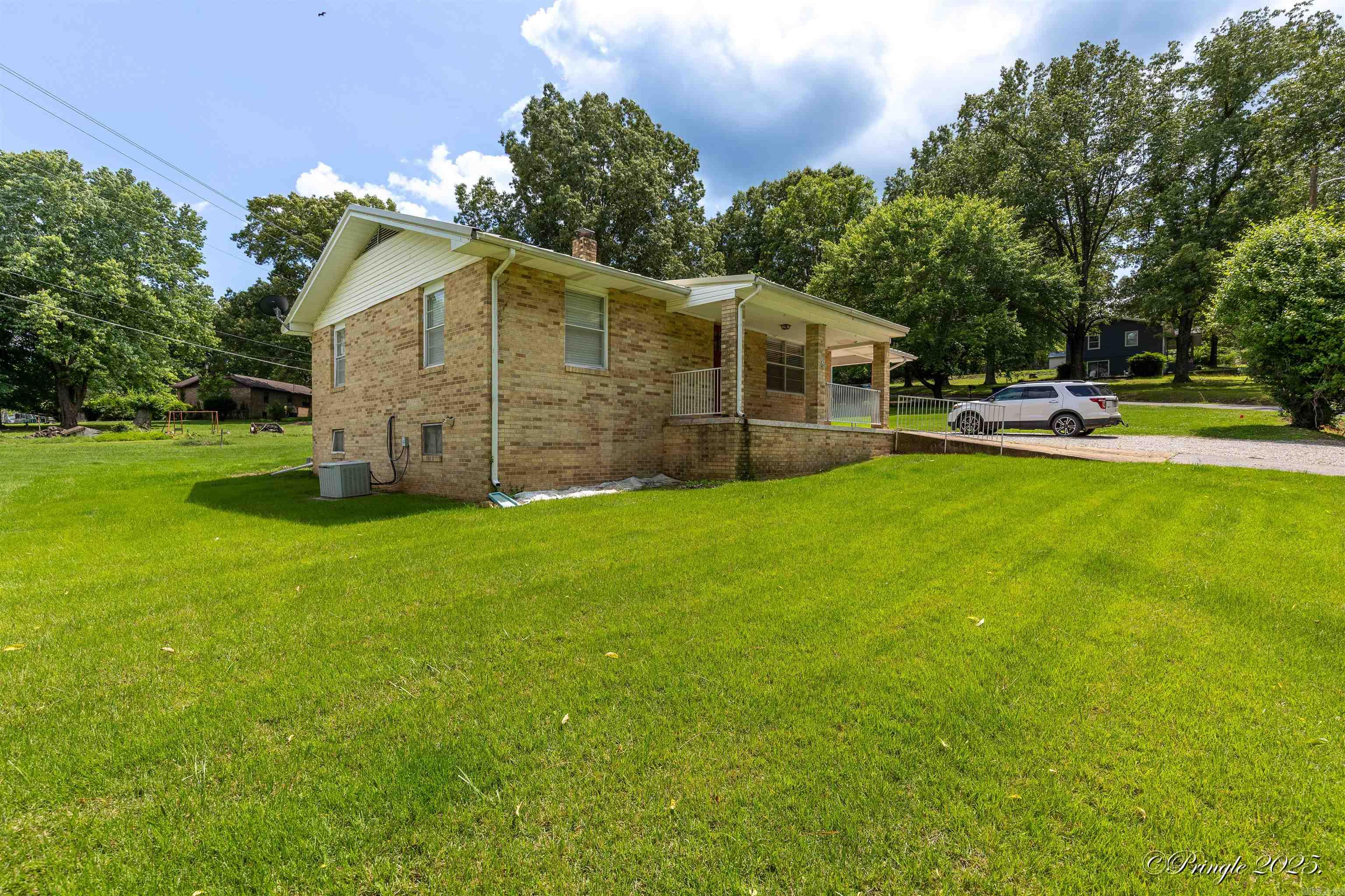 46  Hillcrest  Mammoth Spring, AR