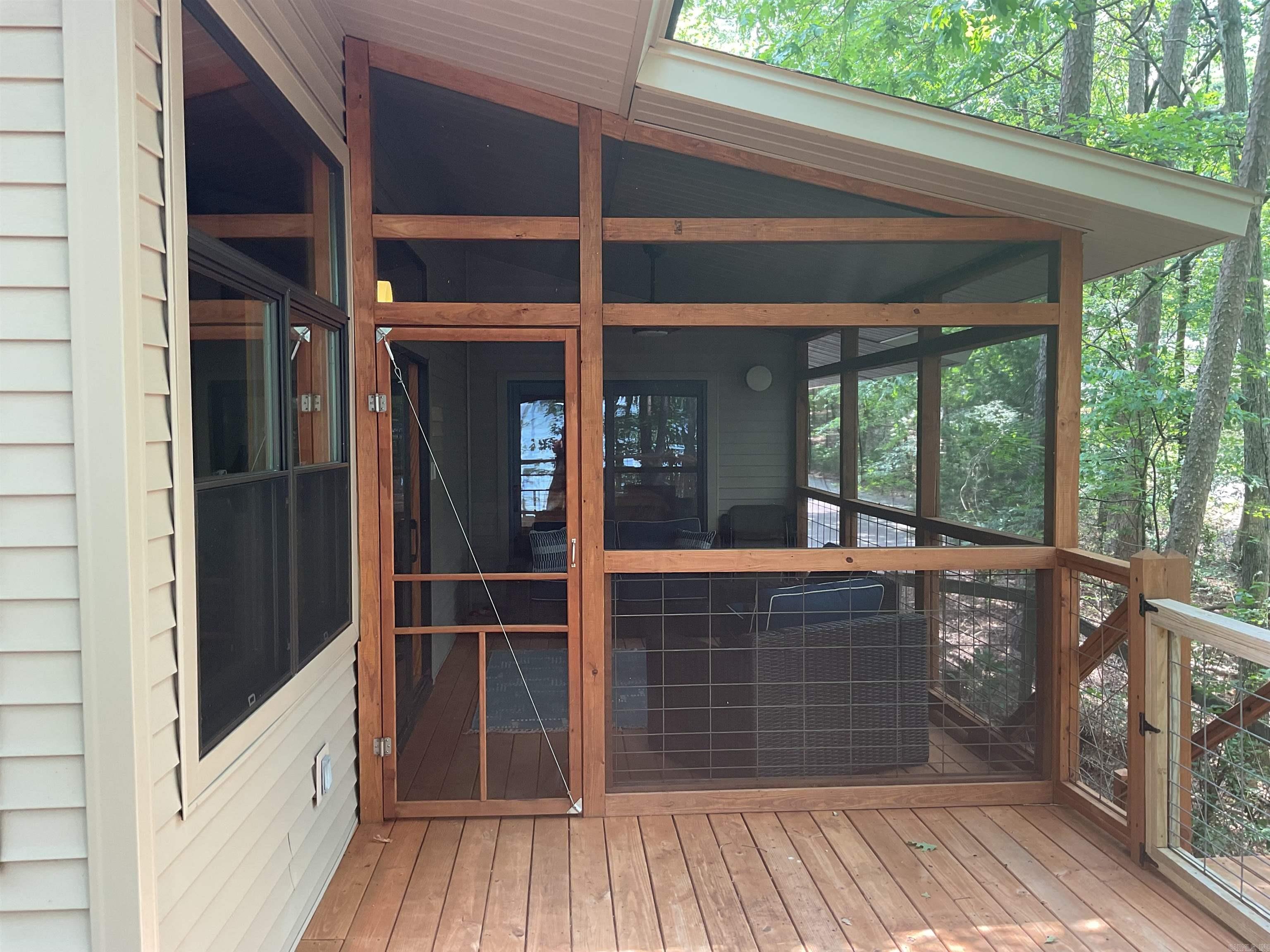 935  Christopher  Quitman, AR