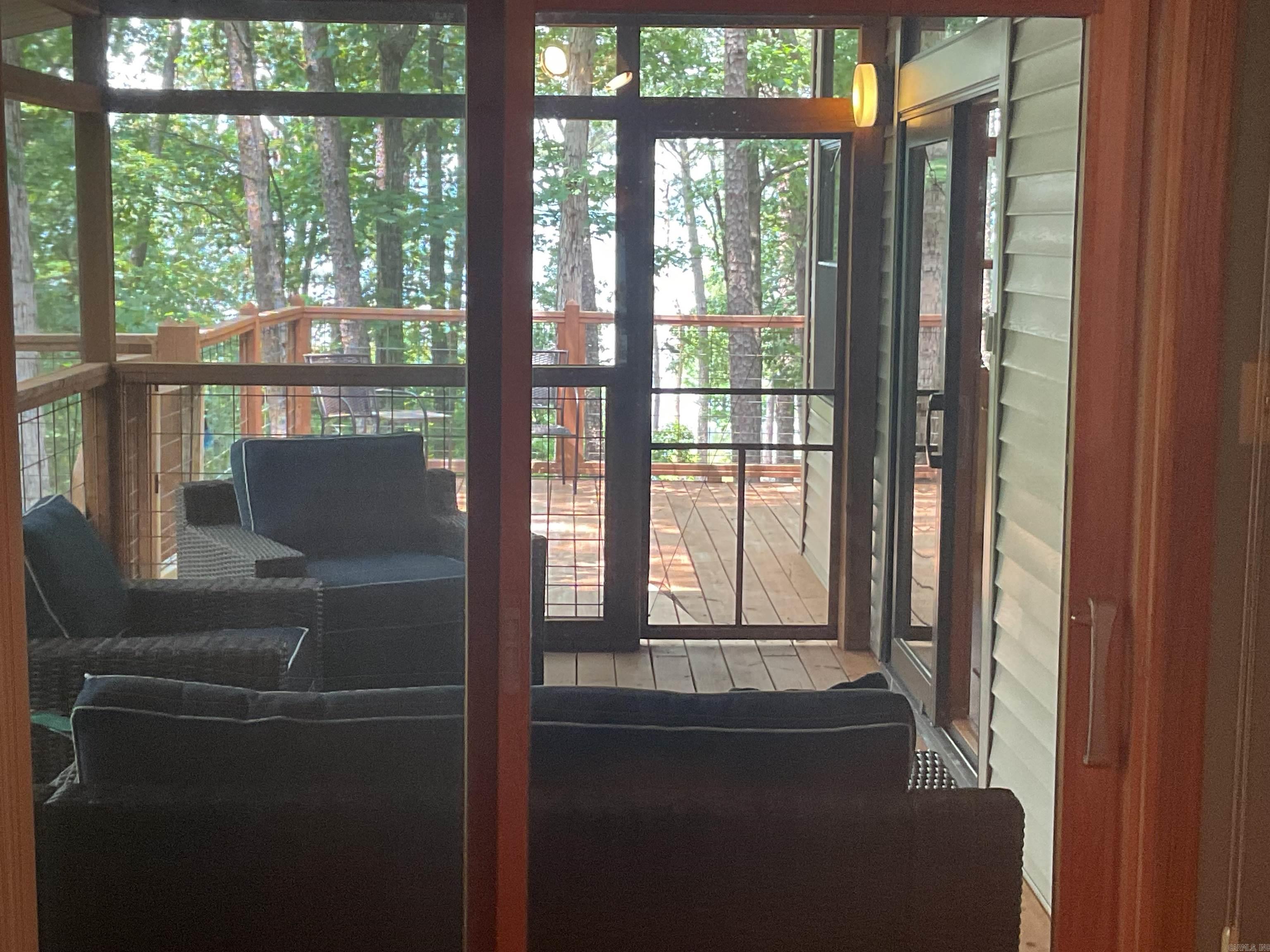 935  Christopher  Quitman, AR
