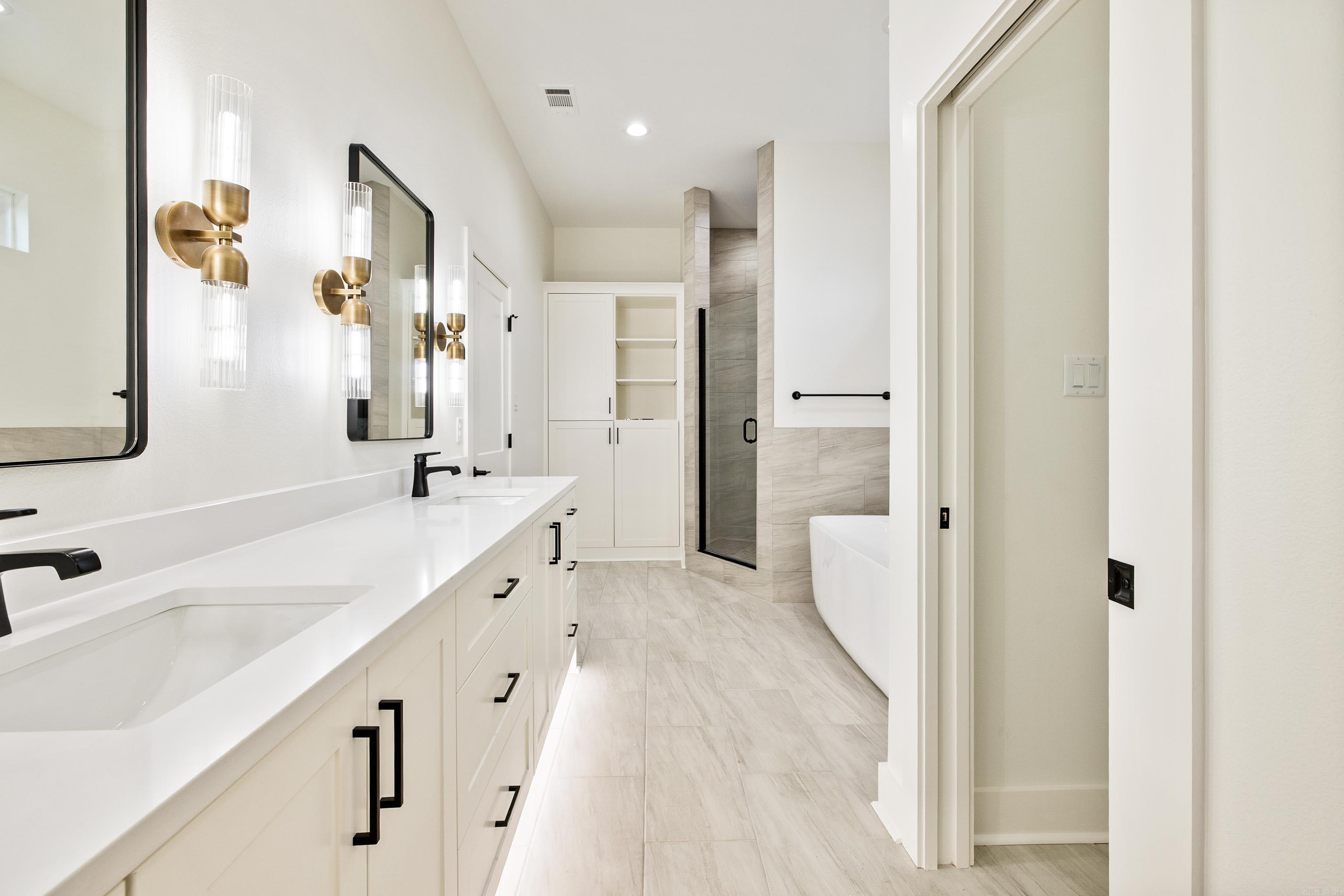 6154 Majestic Waters  Alexander, AR