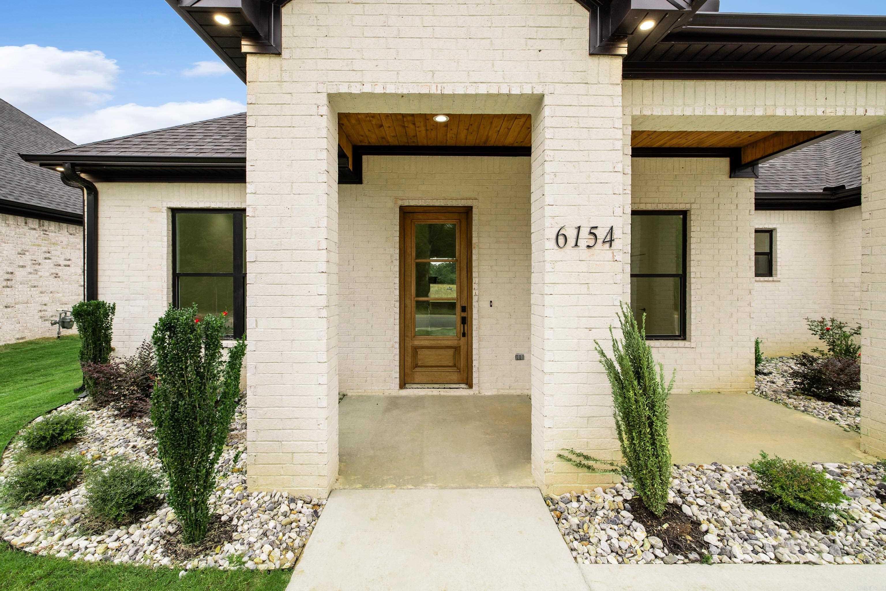 6154 Majestic Waters  Alexander, AR