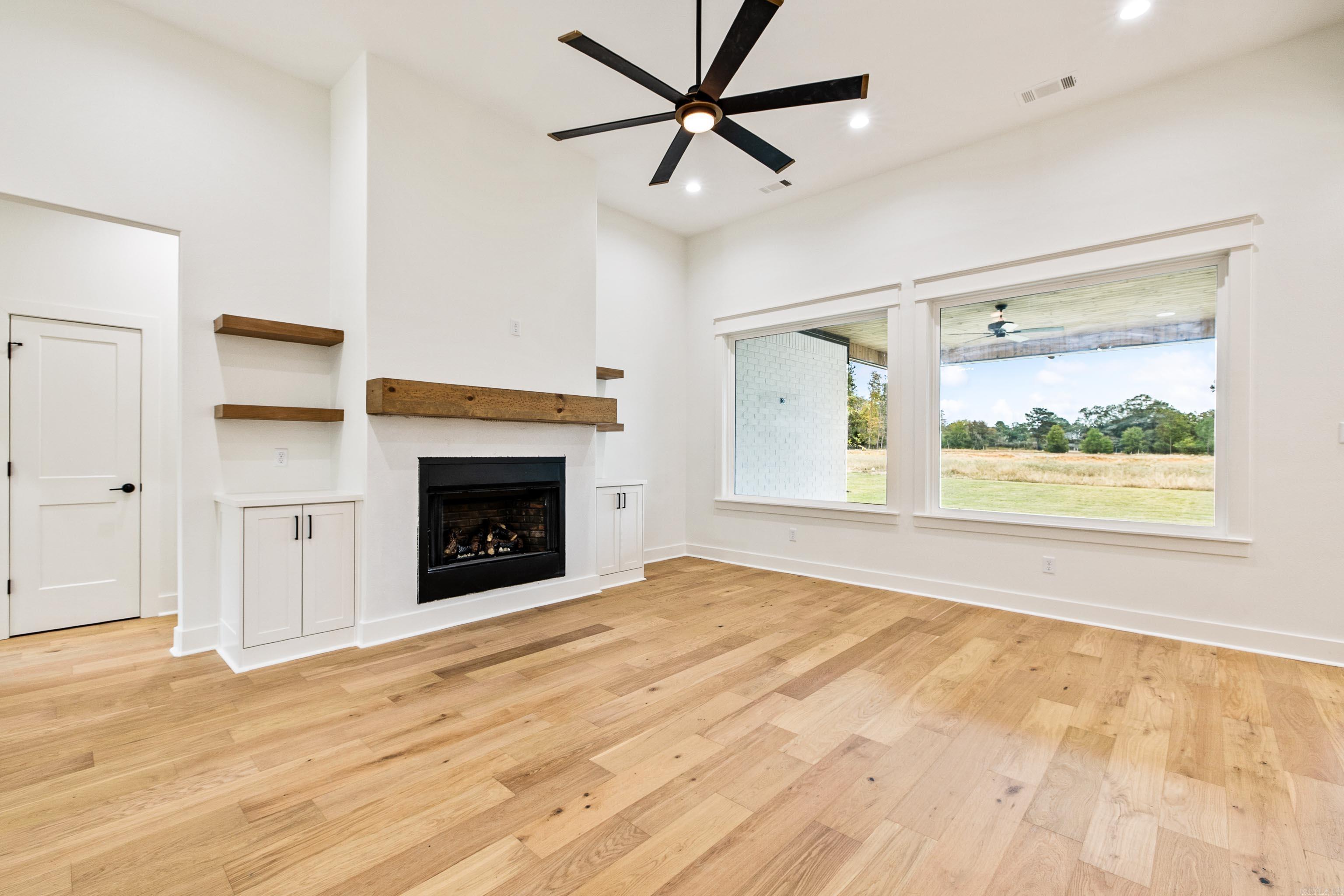 6154 Majestic Waters  Alexander, AR