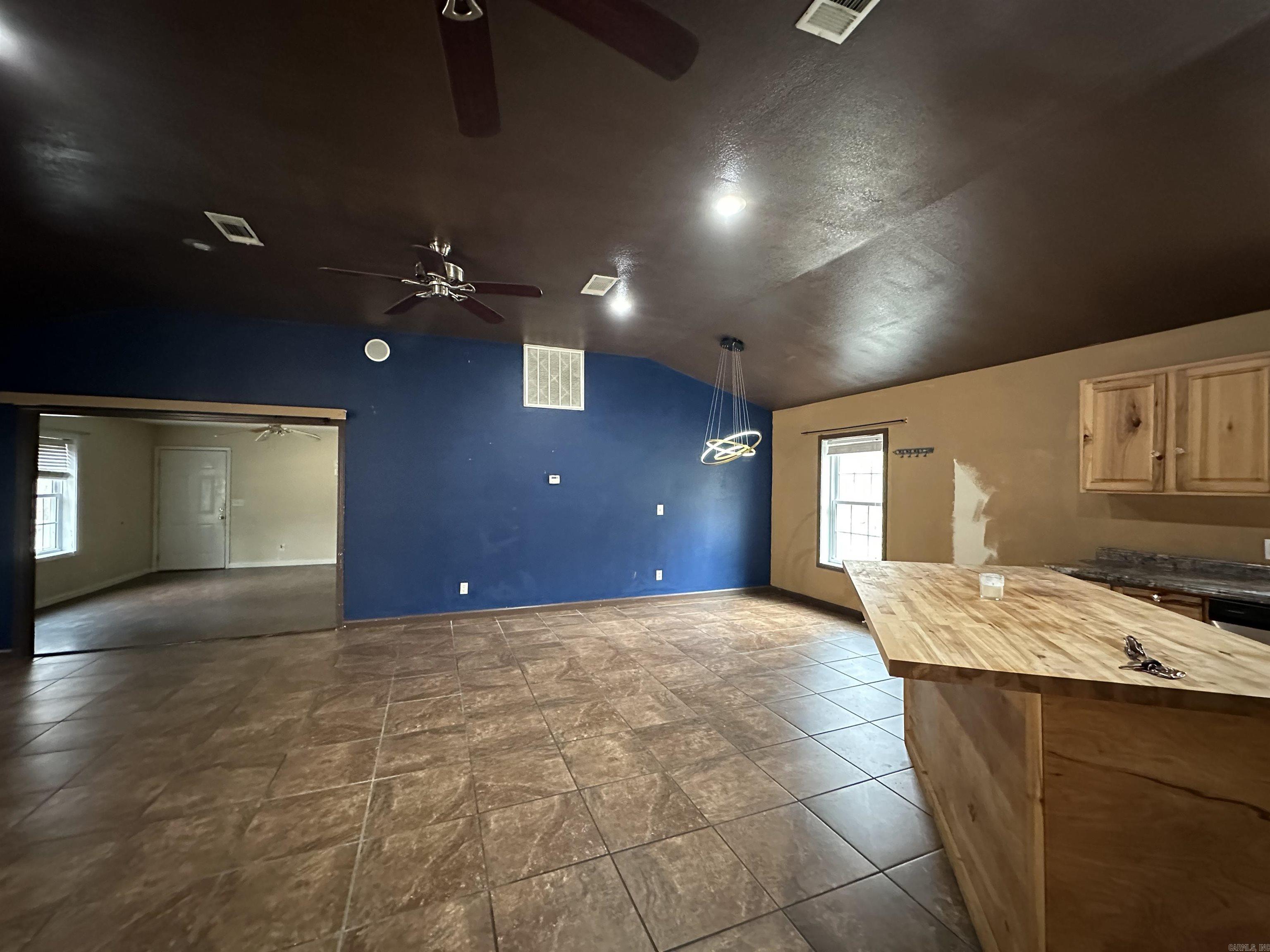 315  Cadillac Pt  Hot Springs, AR