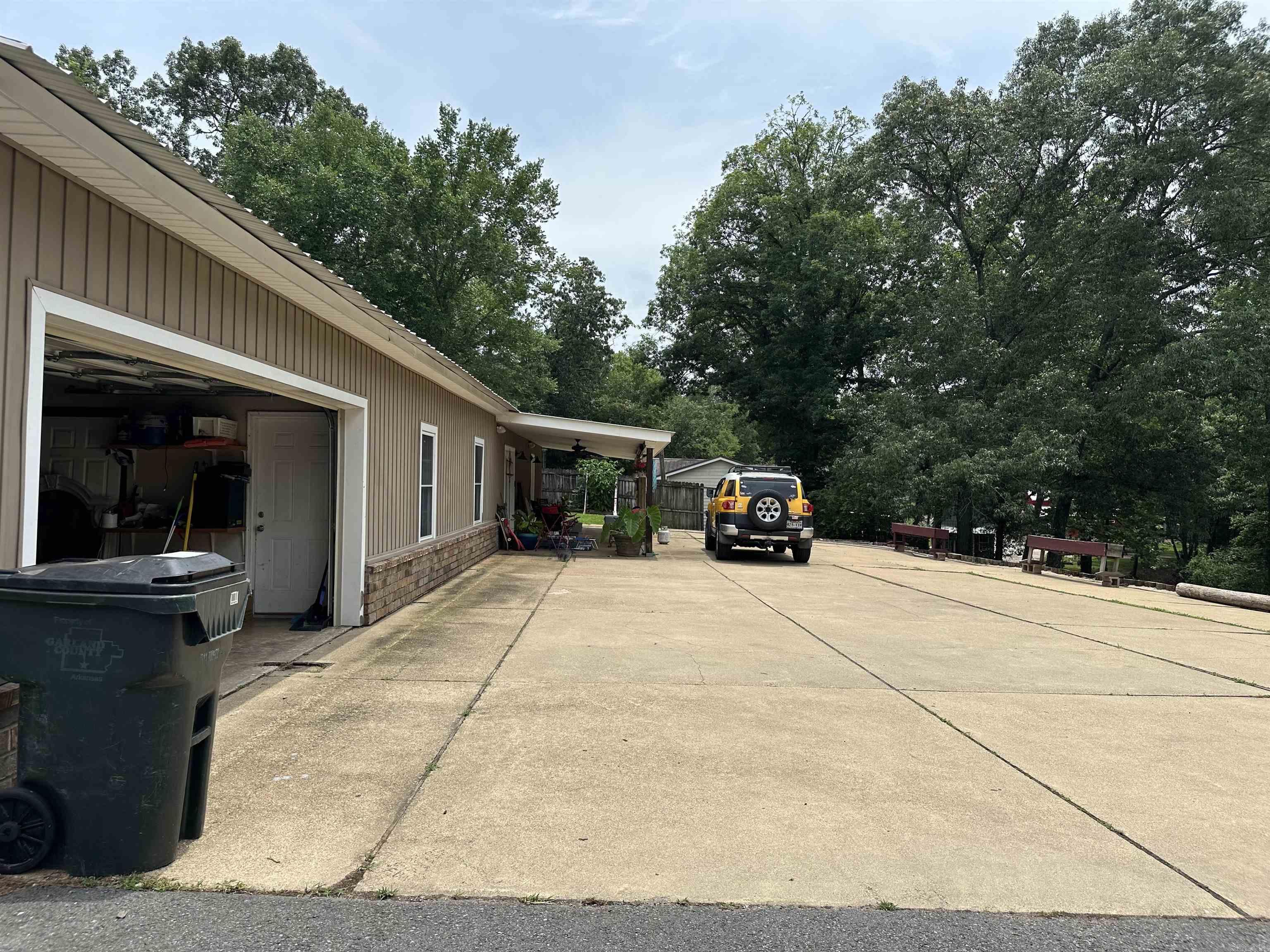 315 Cadillac Pt  Hot Springs, AR