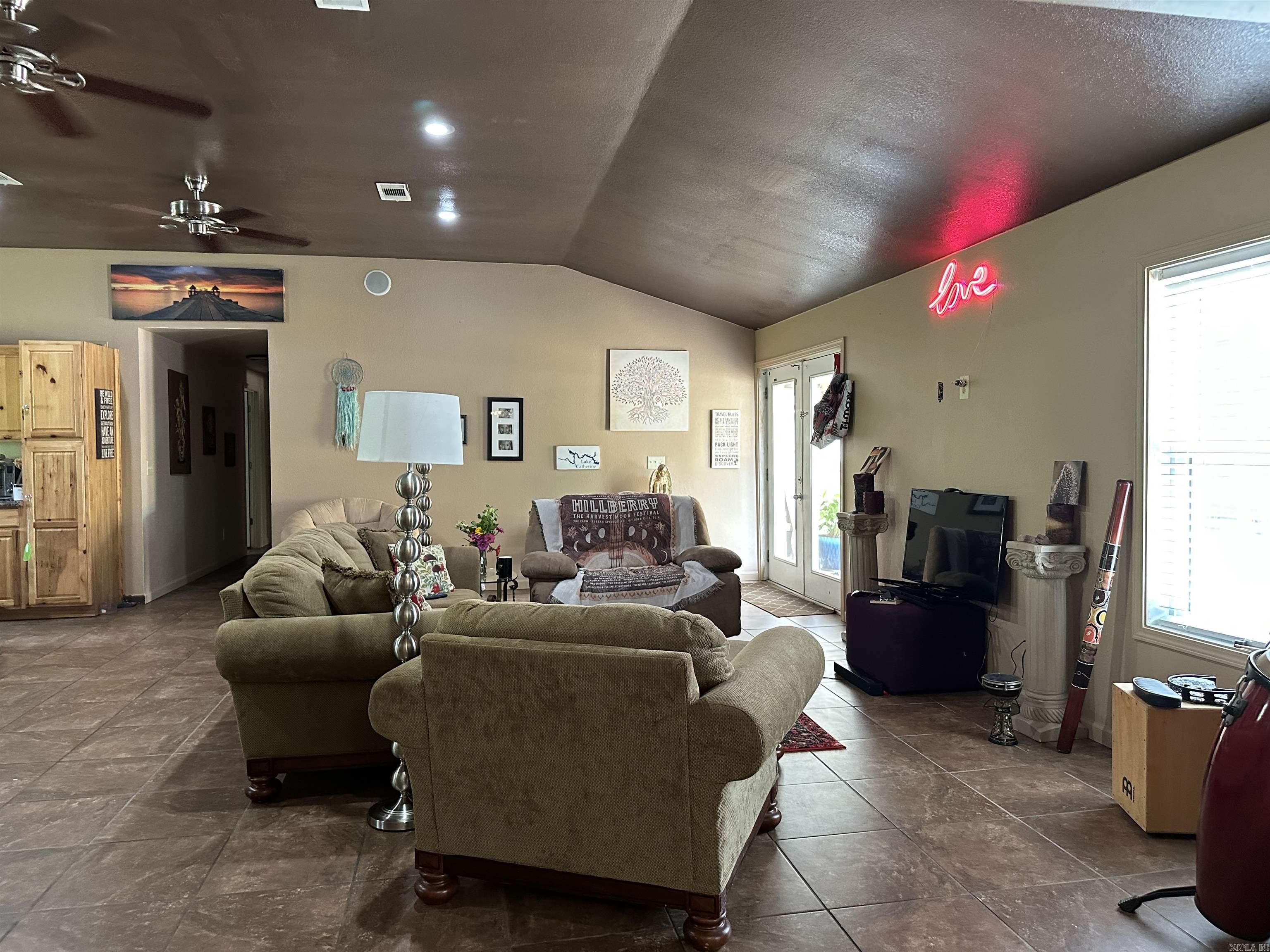 315 Cadillac Pt  Hot Springs, AR