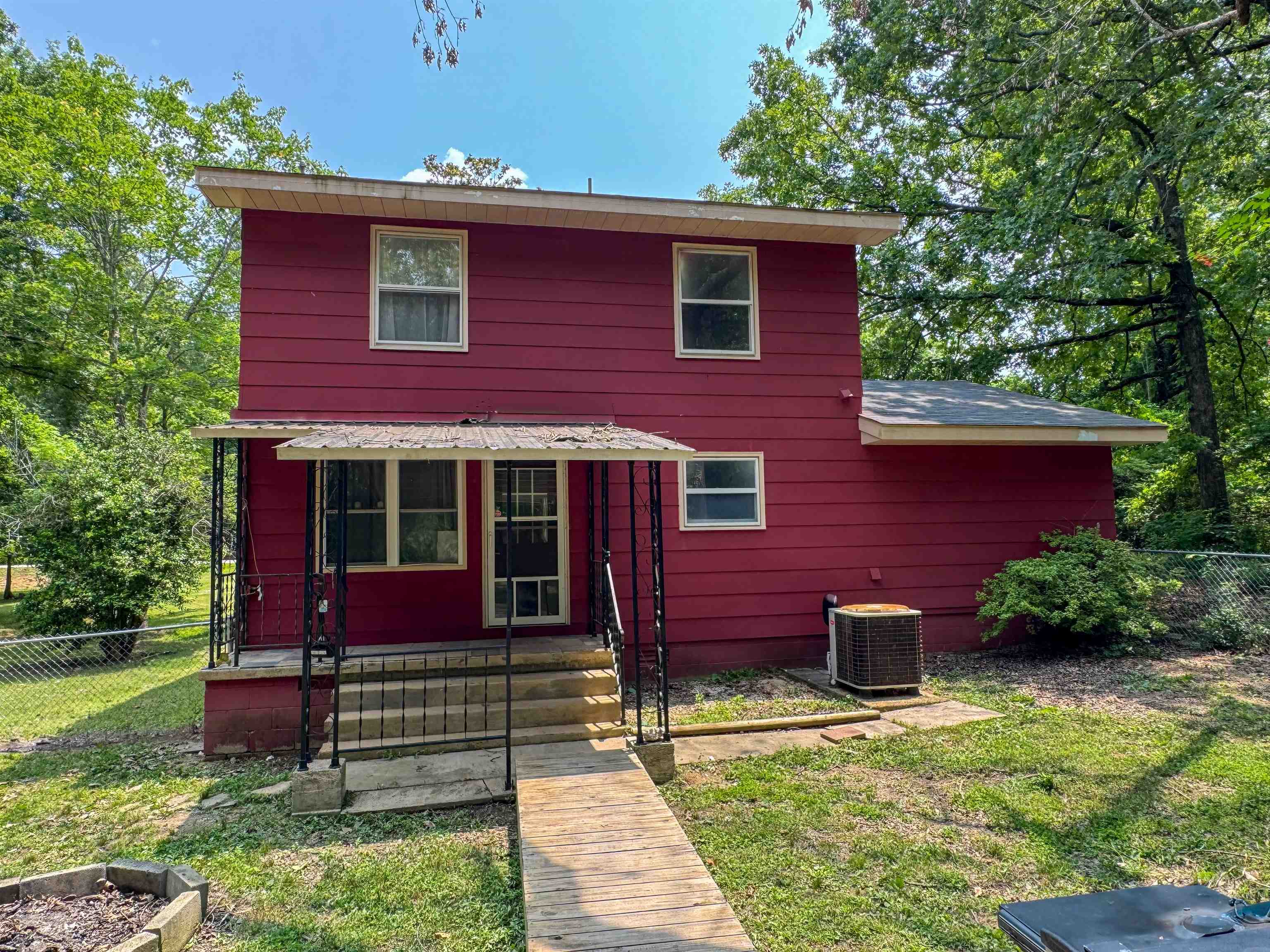 6  Pottawattamie Dr  Cherokee Village, AR