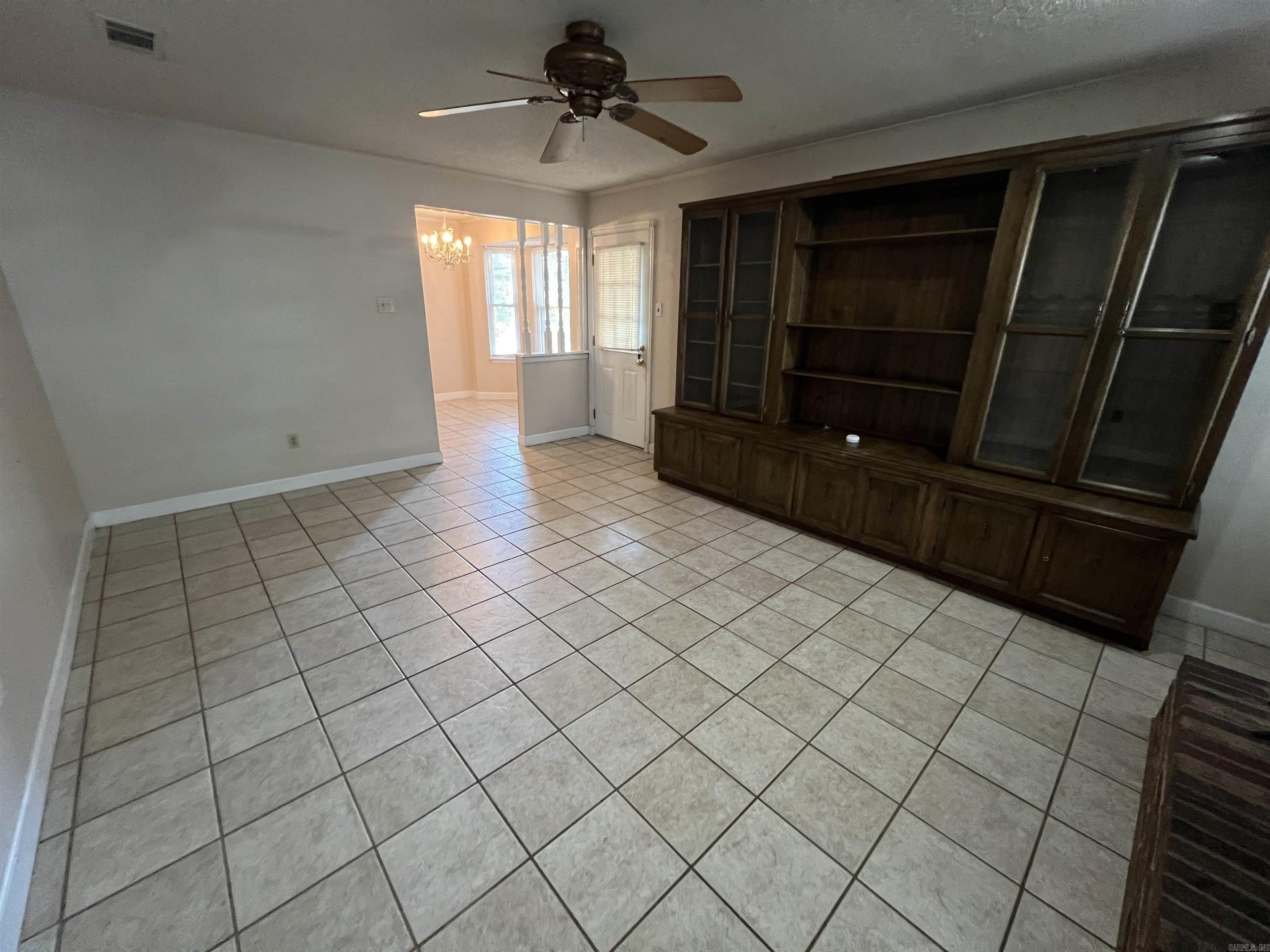 8303  Pennwood  Sherwood, AR