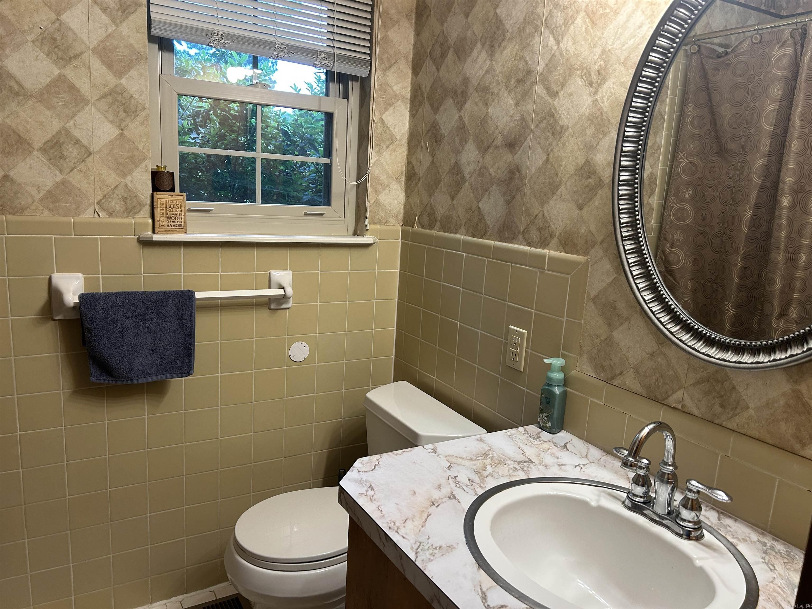 1213  Eastview  Jacksonville, AR