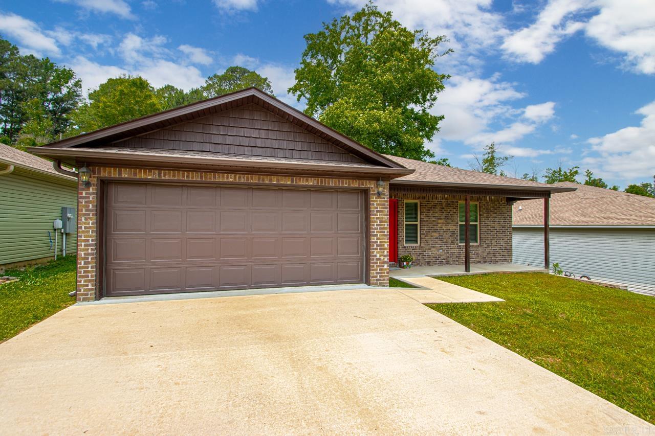 511 S Shady Lane  Benton, AR