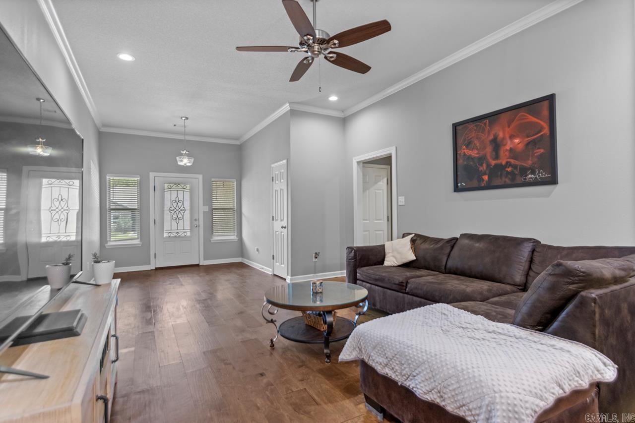 511 S Shady Lane  Benton, AR