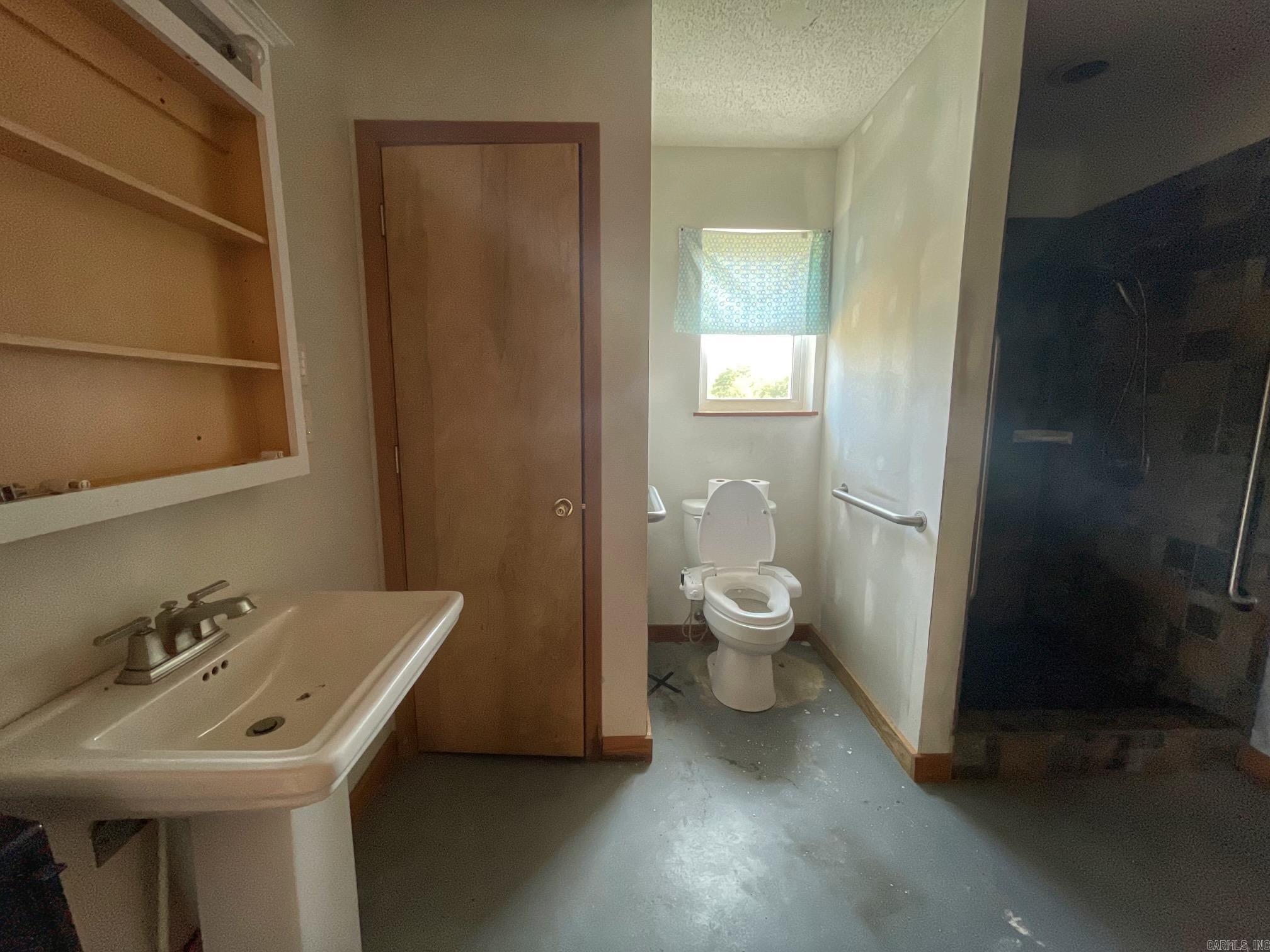 660  Pine Ridge  Pottsville, AR